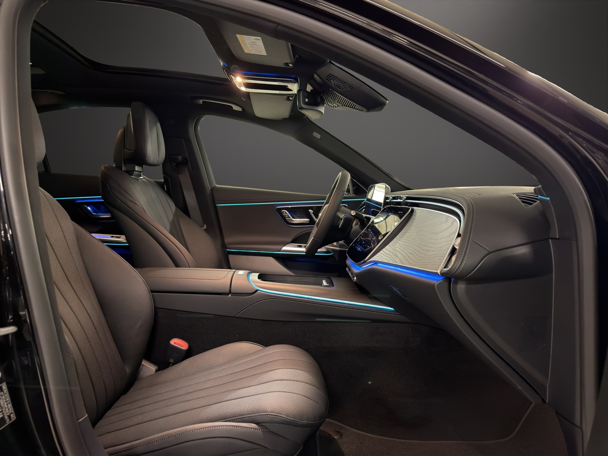 listing desktop thumbnail image 12