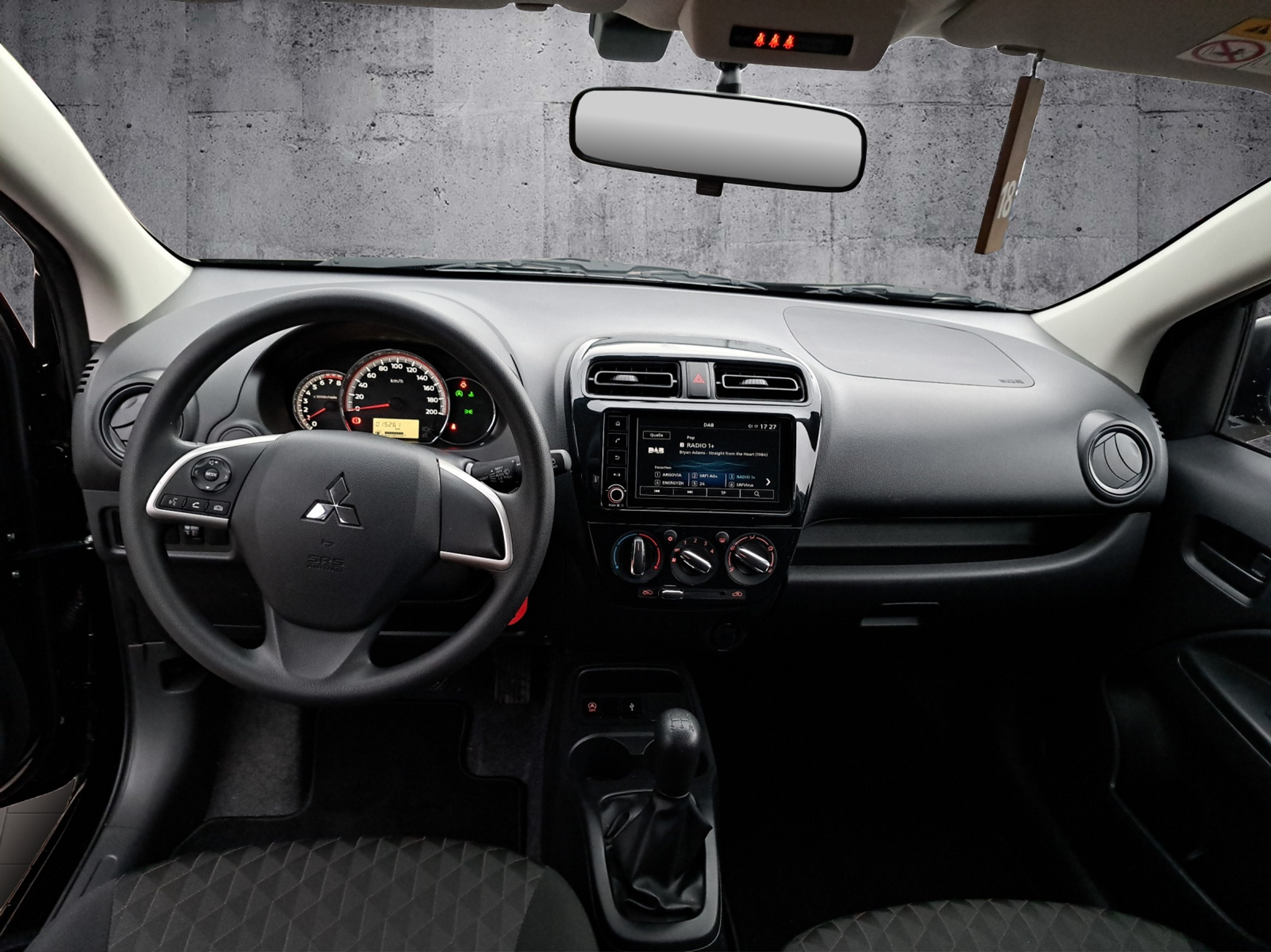 listing desktop thumbnail image 10