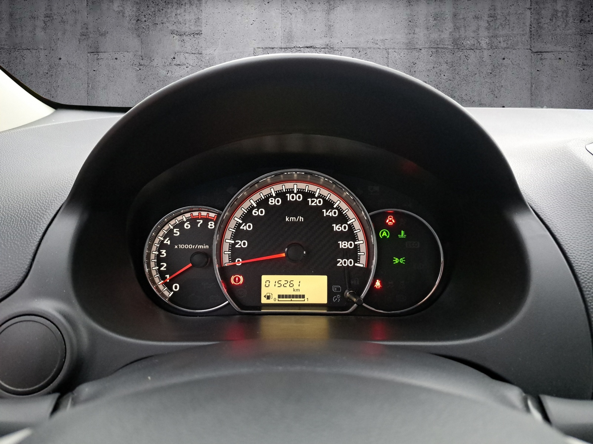 listing desktop thumbnail image 11