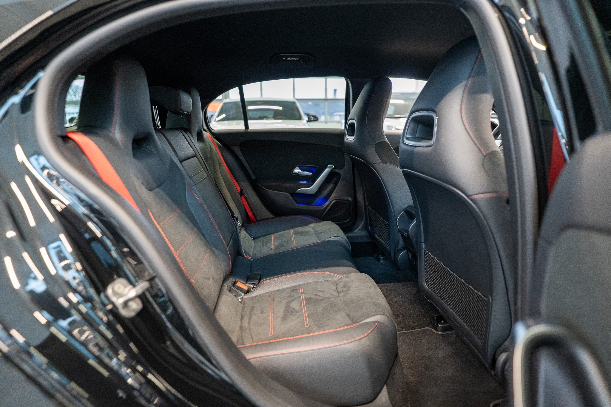 listing desktop thumbnail image 13