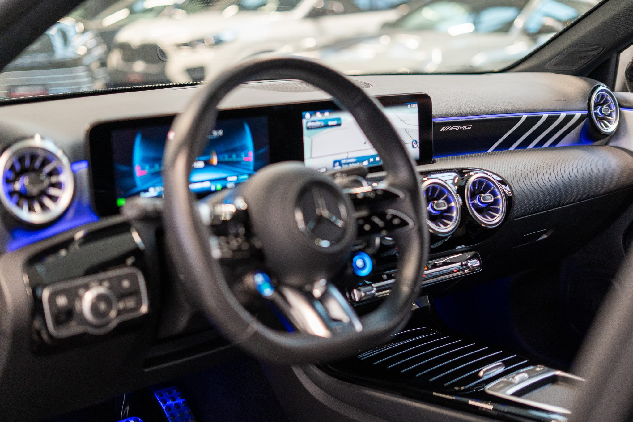 listing desktop thumbnail image 8