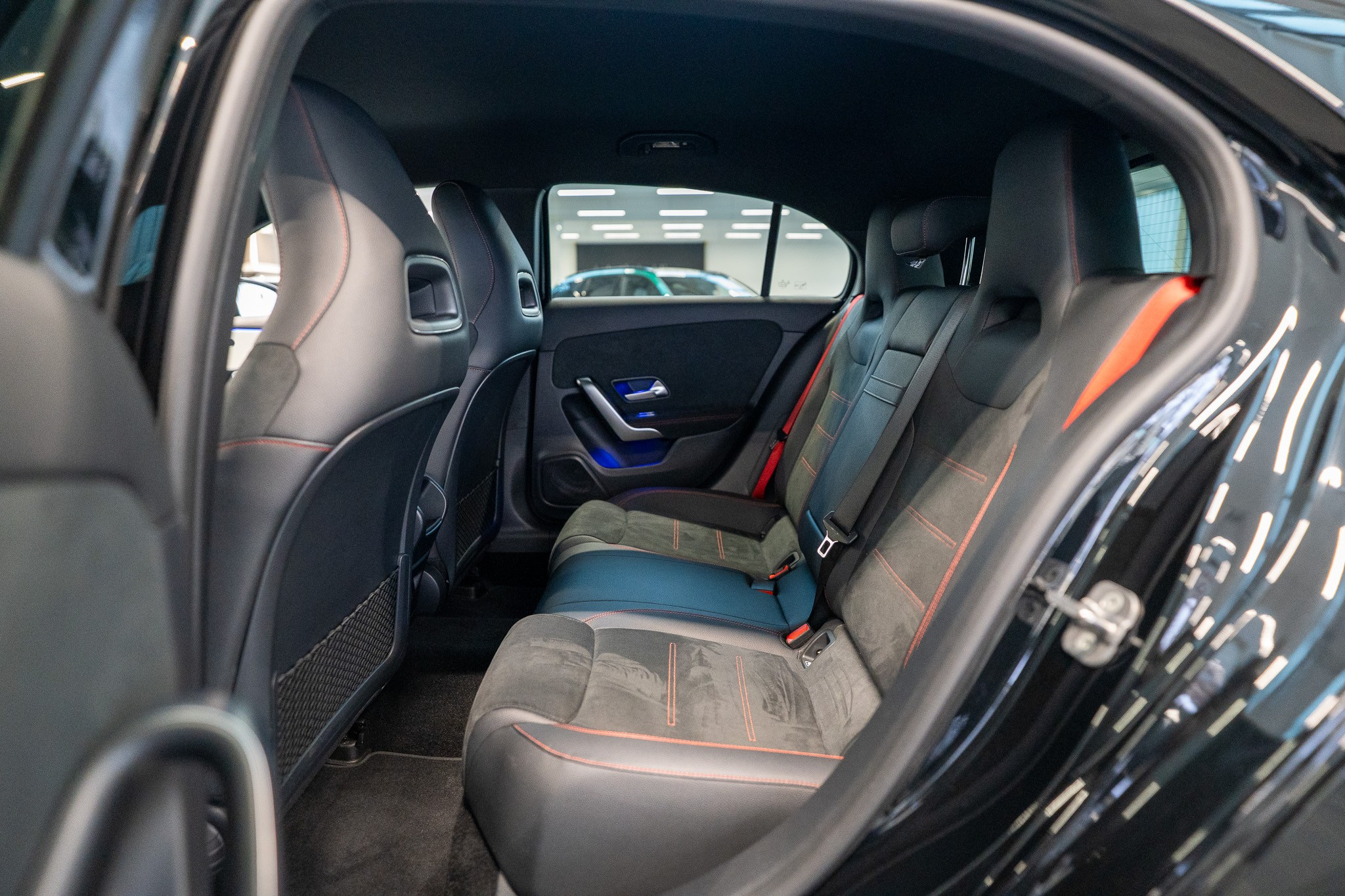 listing desktop thumbnail image 12