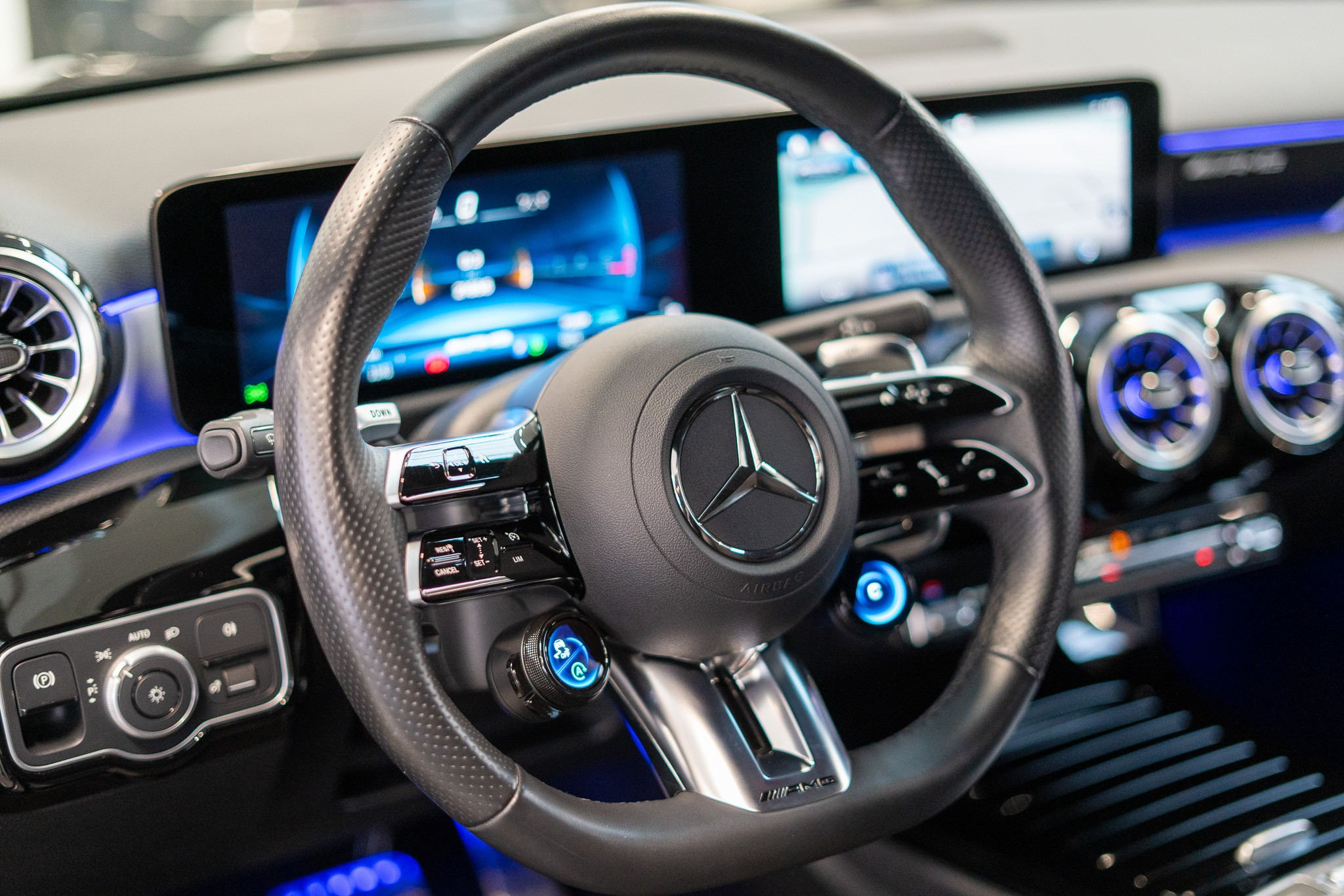 listing desktop thumbnail image 9