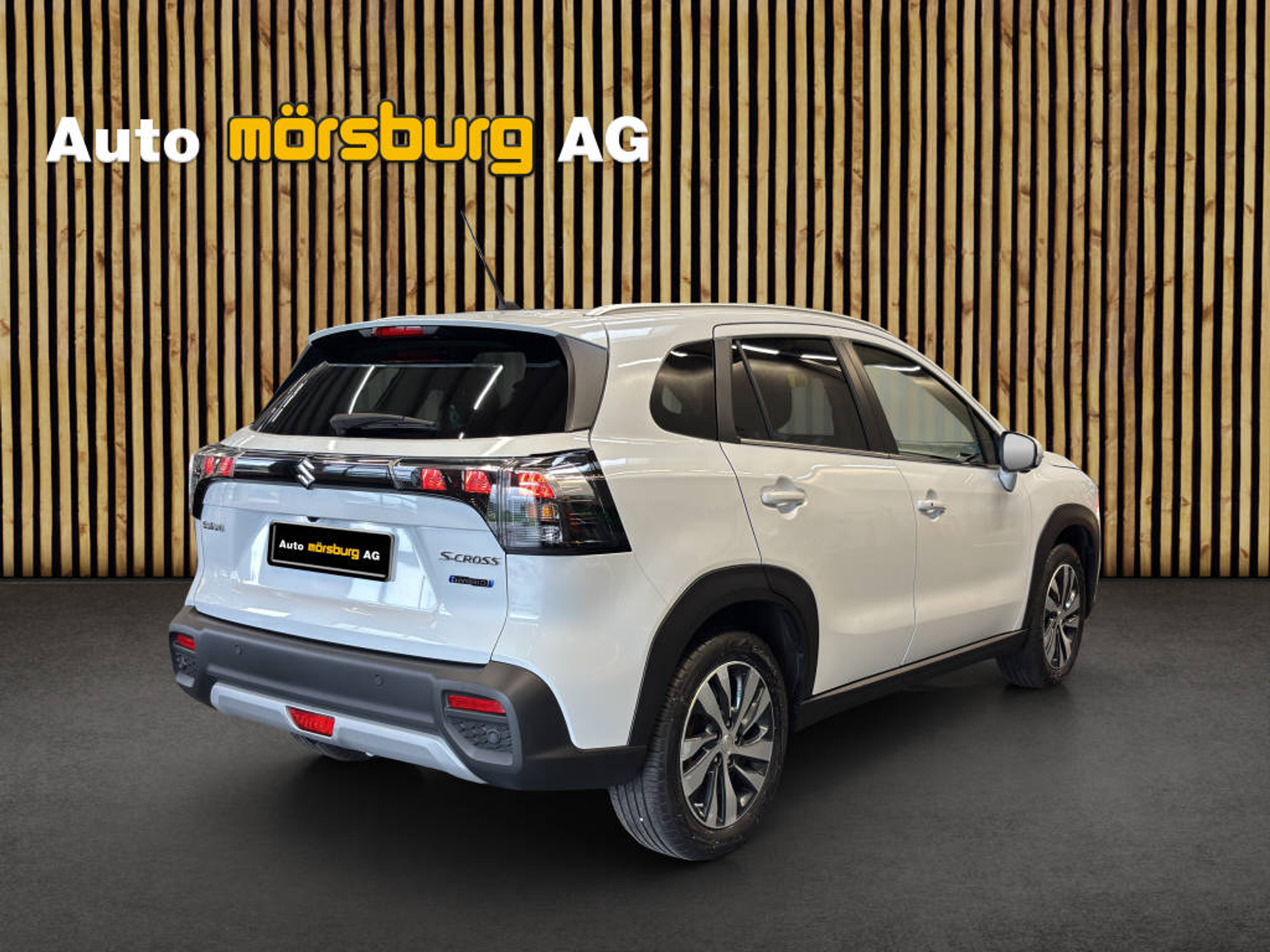 listing desktop thumbnail image 2