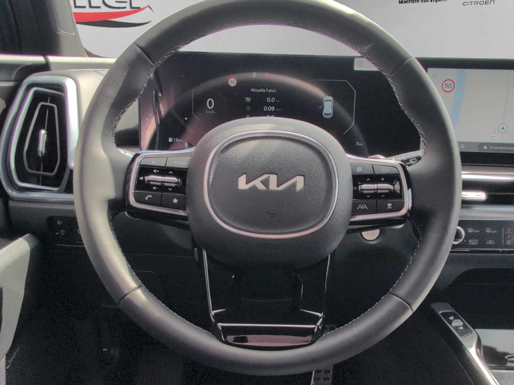 listing desktop thumbnail image 13