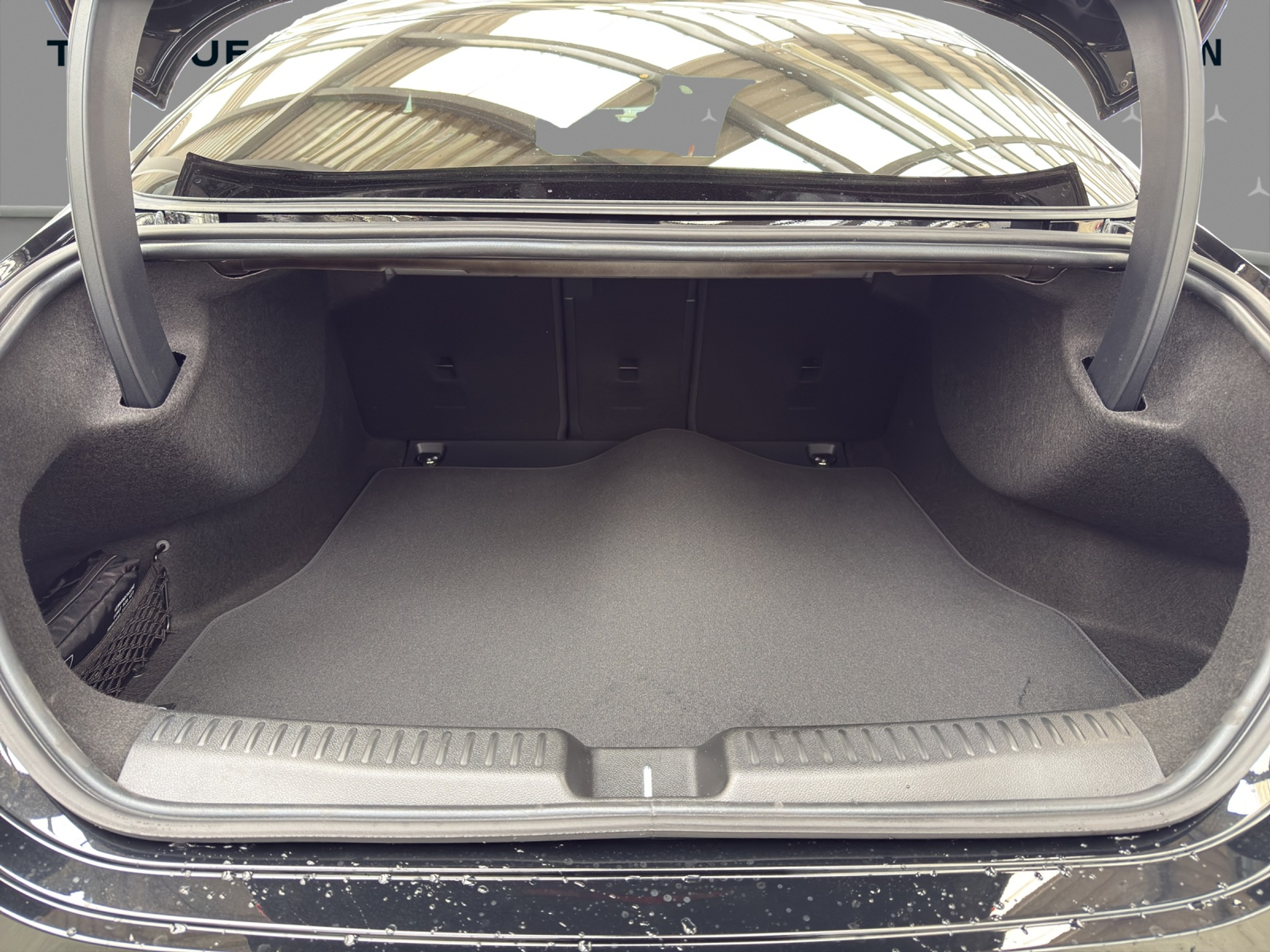 listing desktop thumbnail image 16