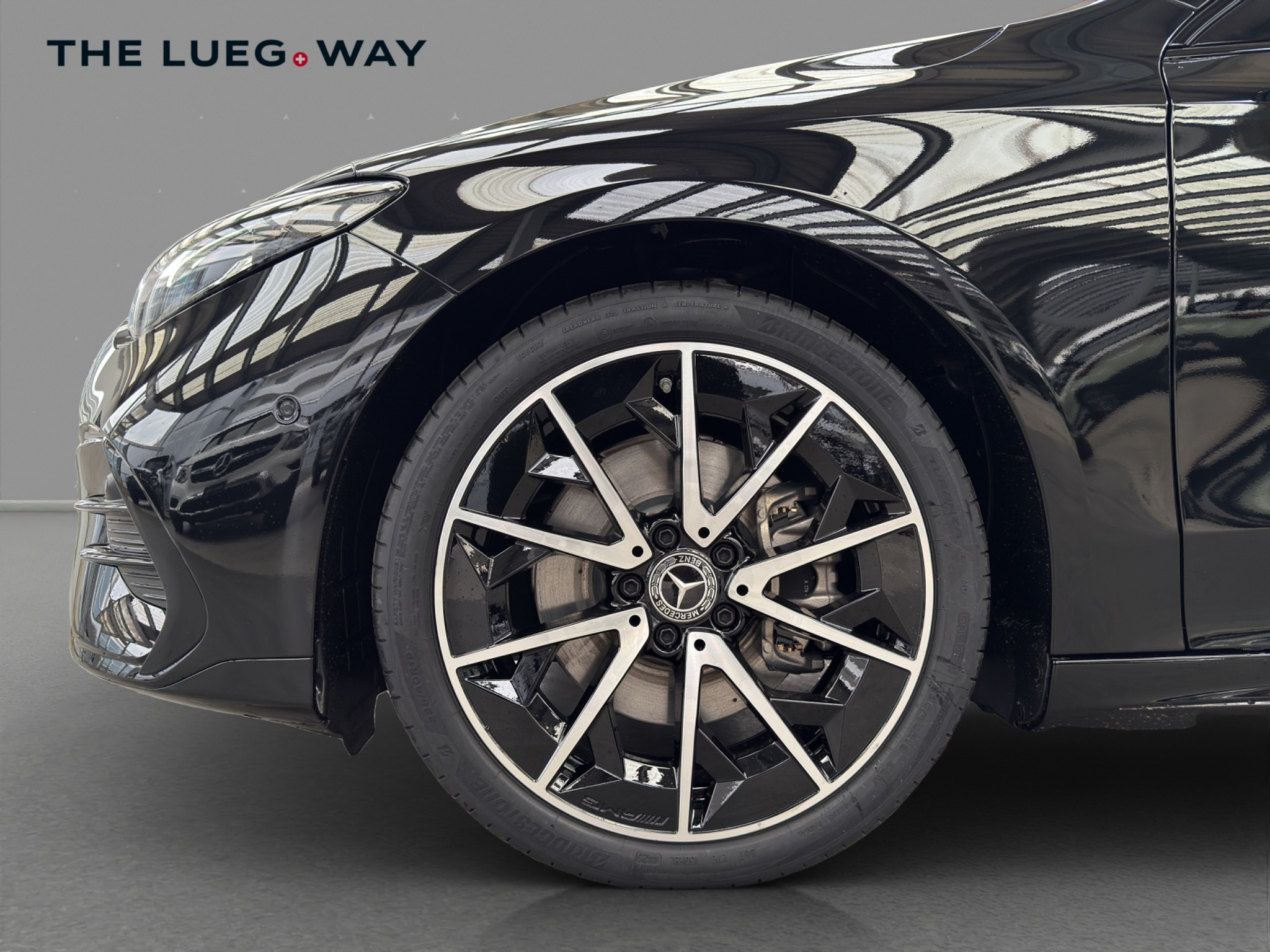 listing desktop thumbnail image 8