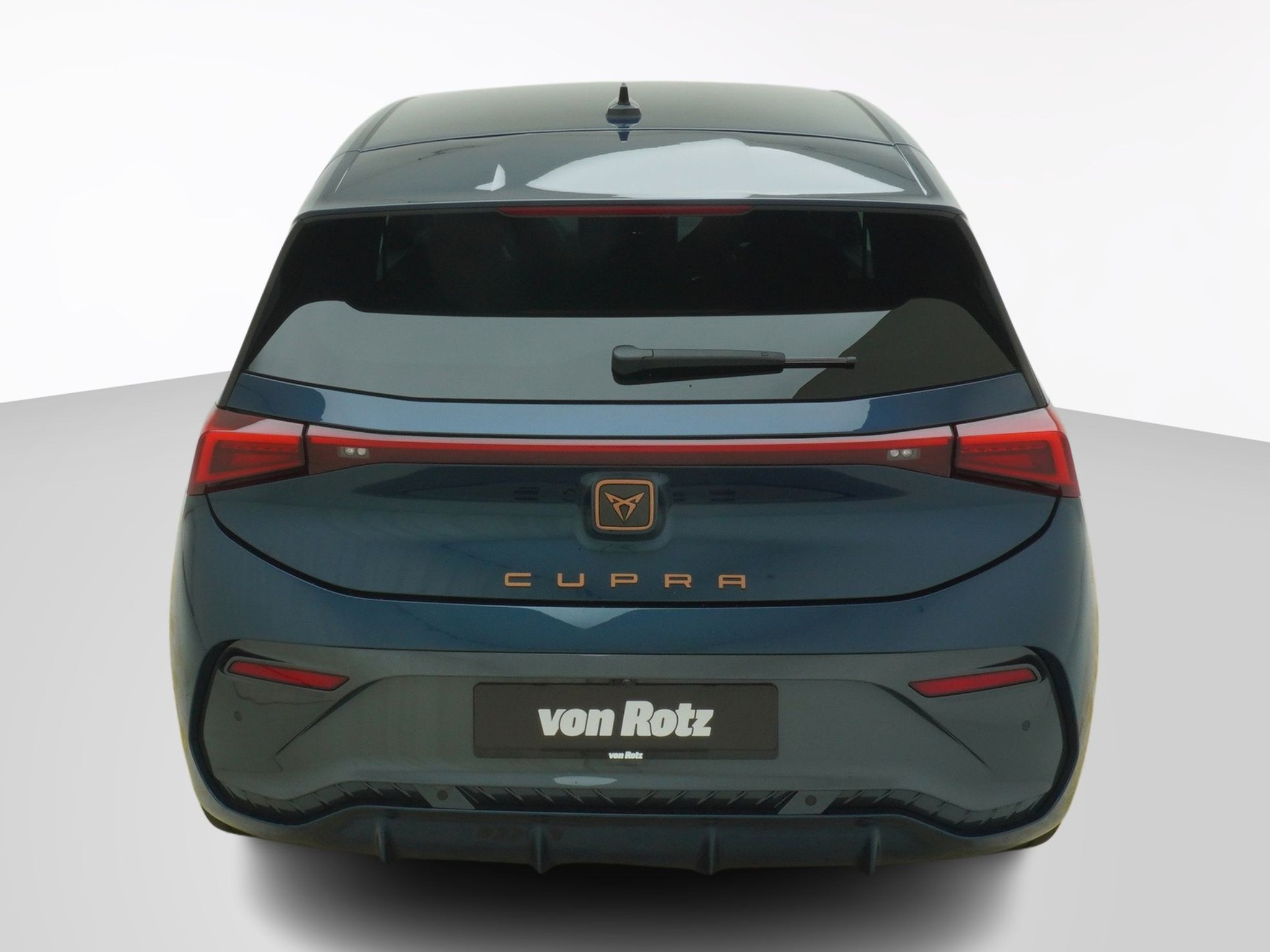 listing desktop thumbnail image 3