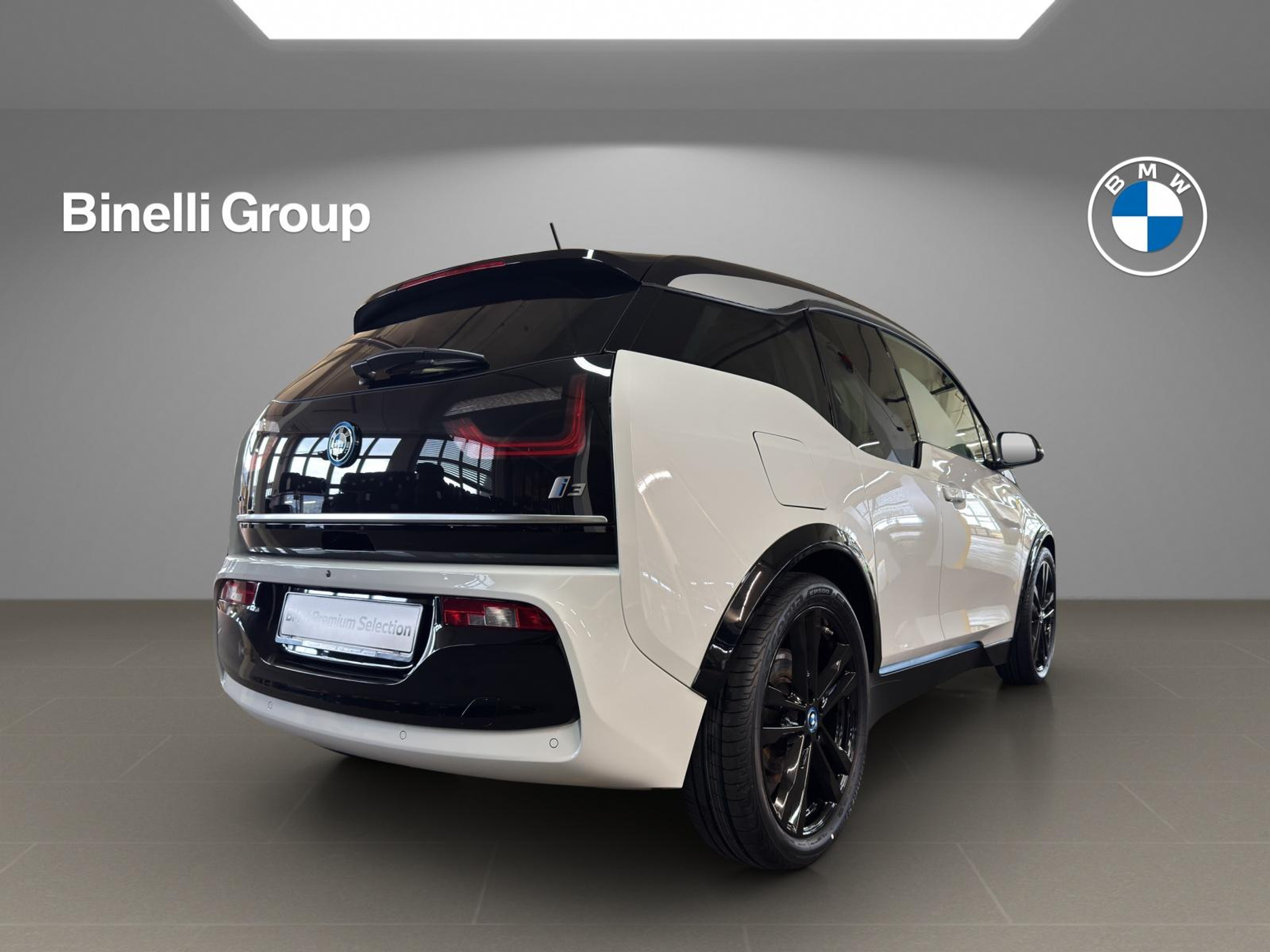 listing desktop thumbnail image 16