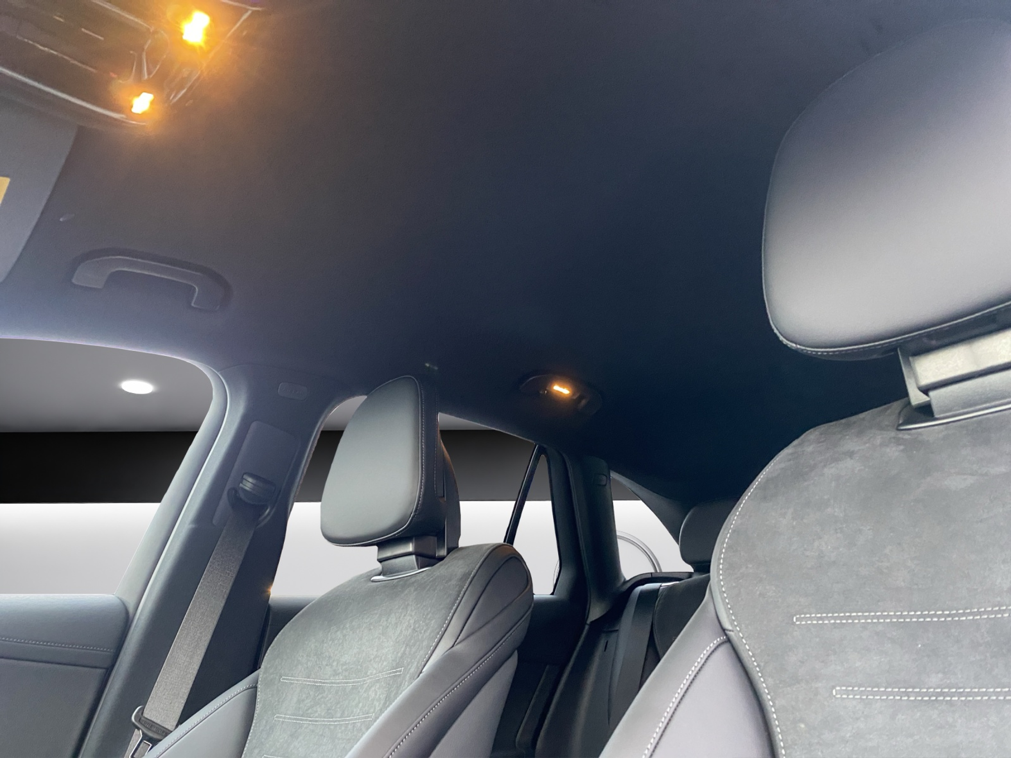 listing desktop thumbnail image 10