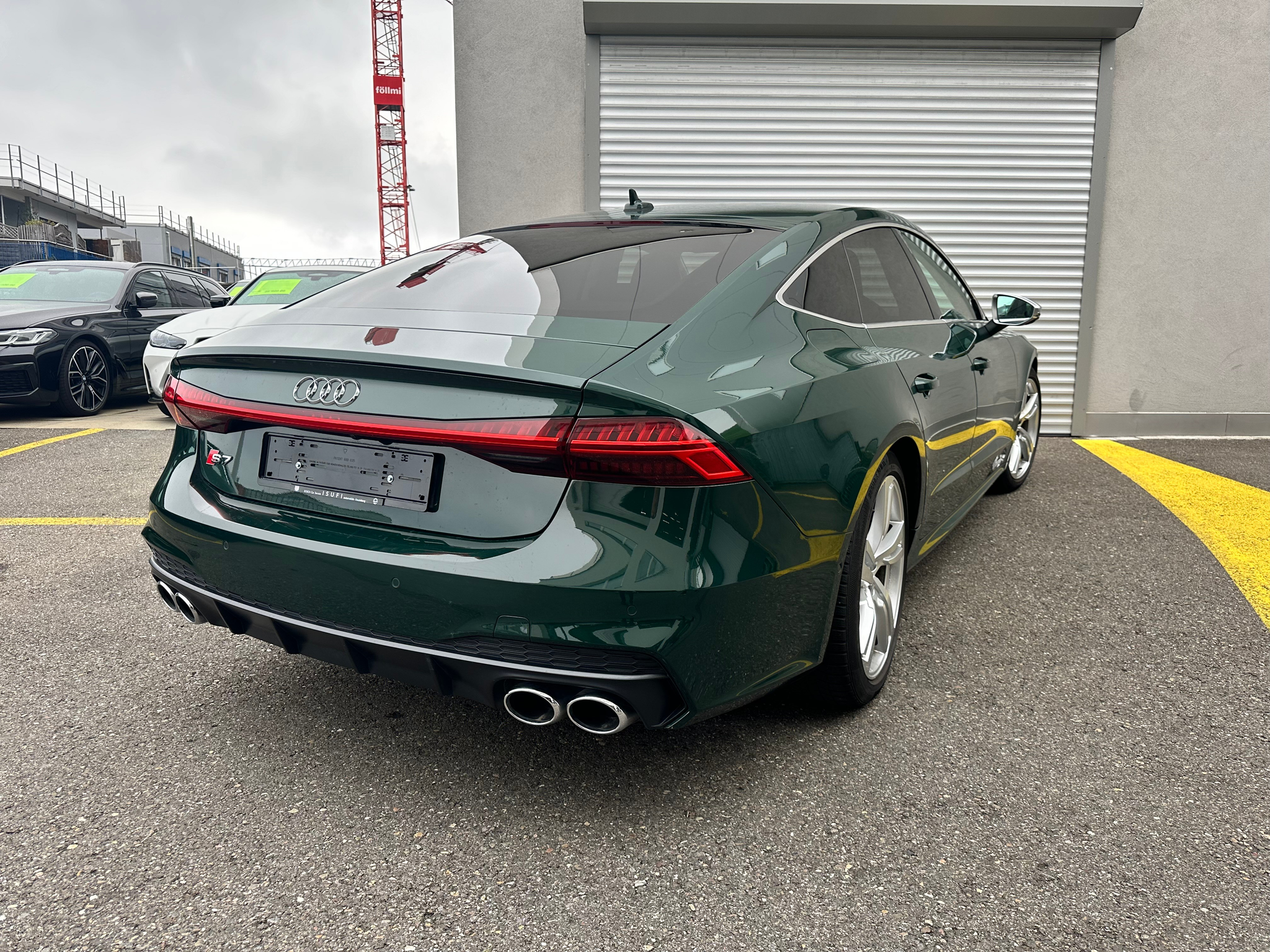 listing desktop thumbnail image 3