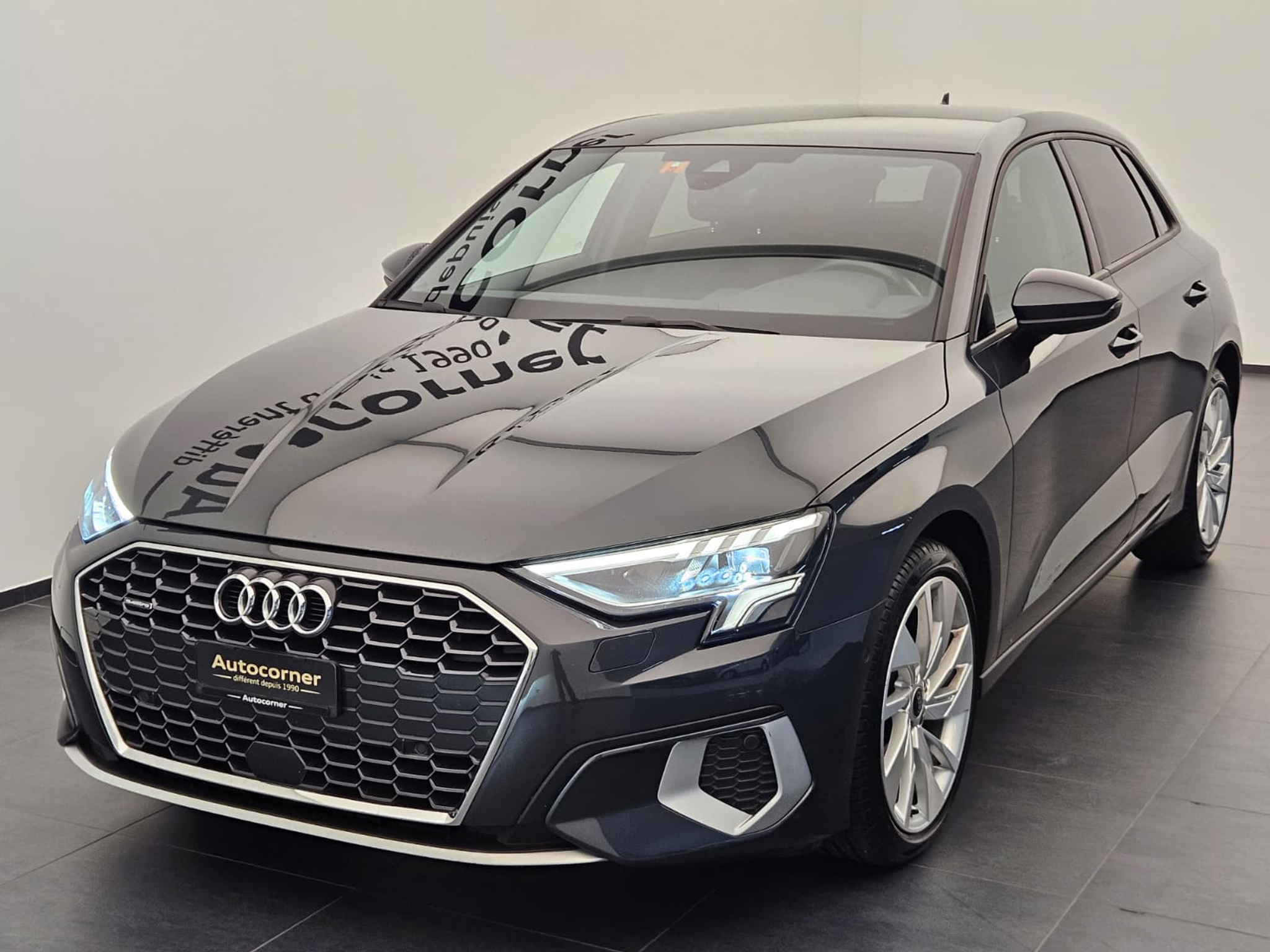 listing desktop thumbnail image 2