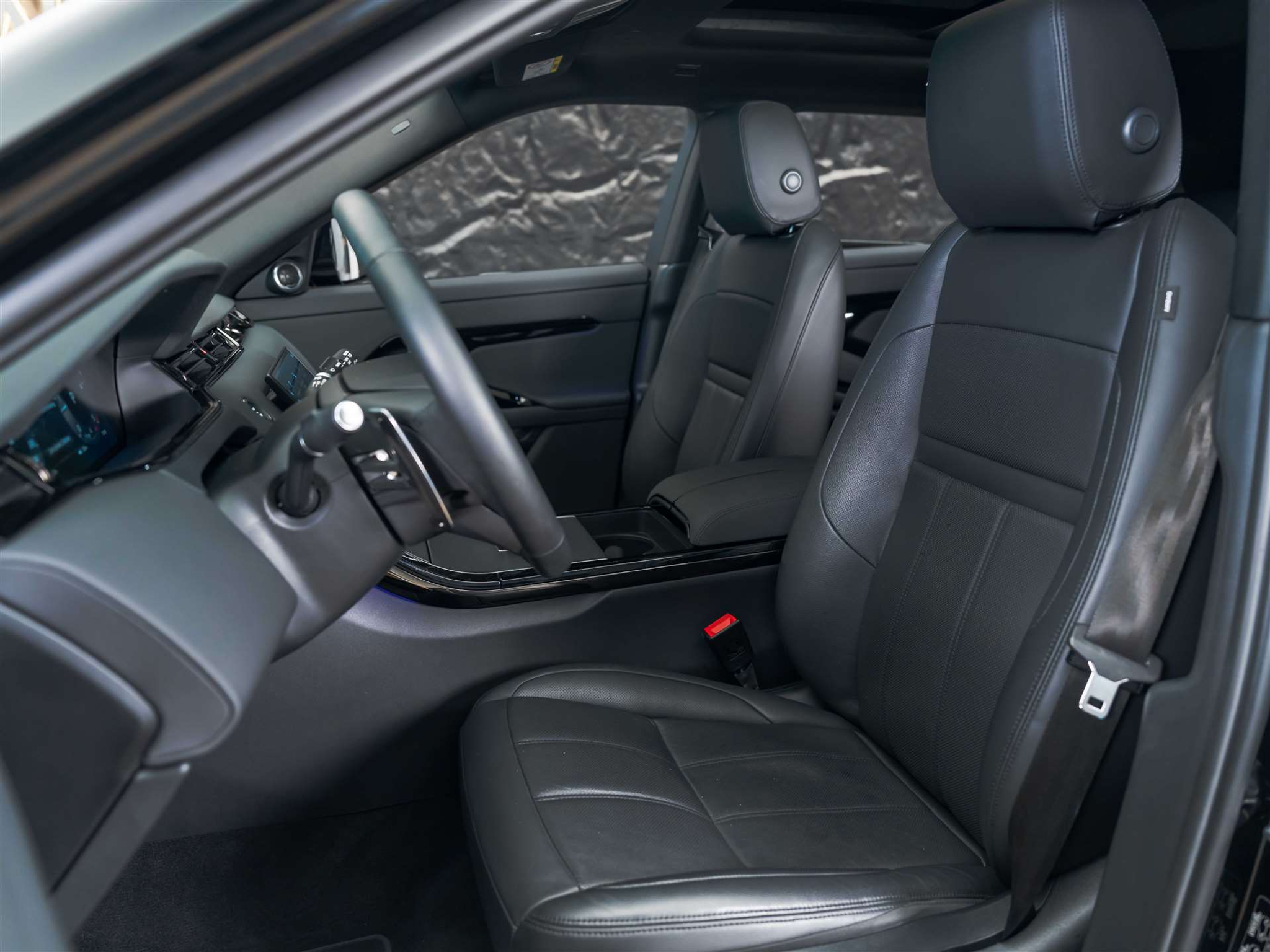 listing desktop thumbnail image 9