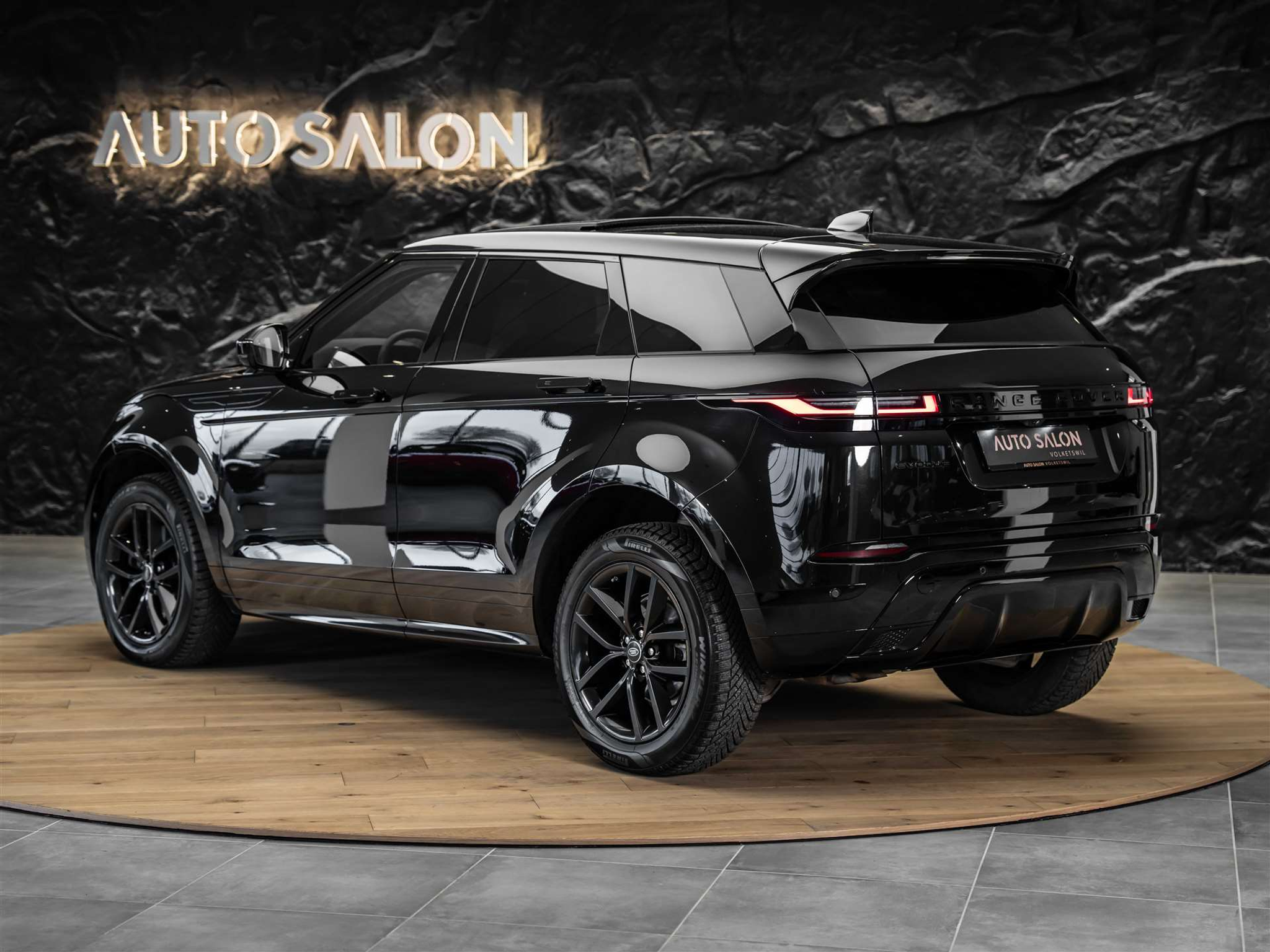 listing desktop thumbnail image 2