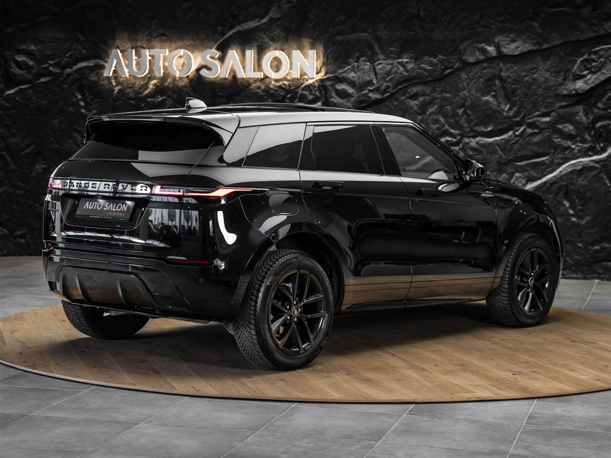 listing desktop thumbnail image 4