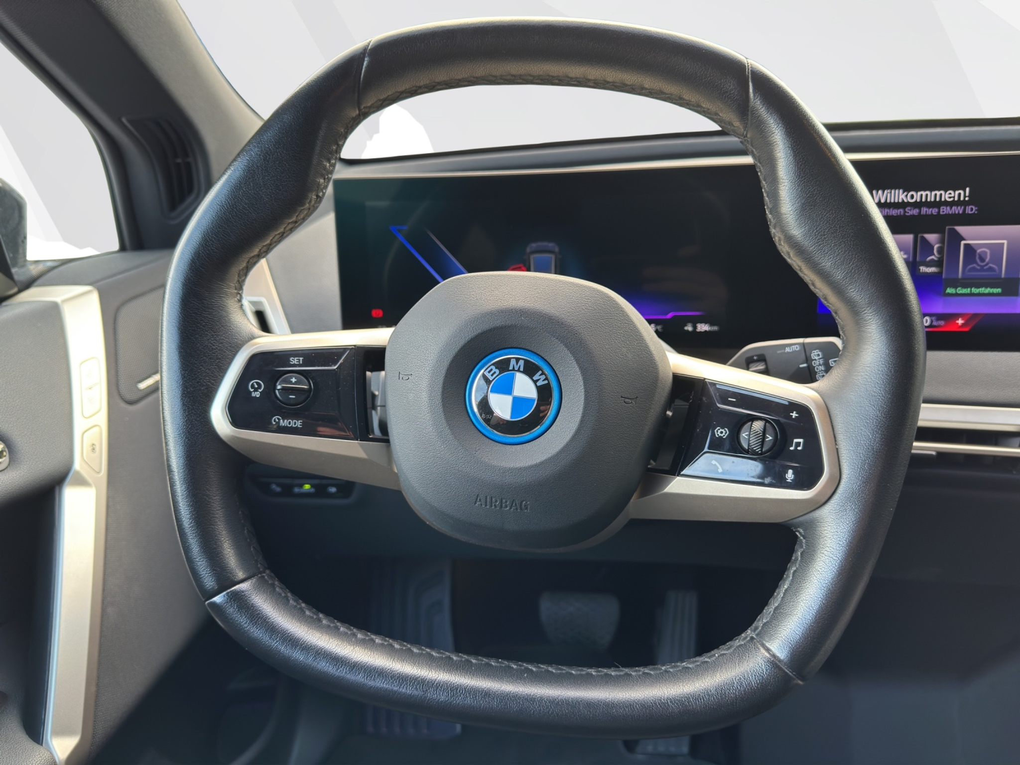 listing desktop thumbnail image 9