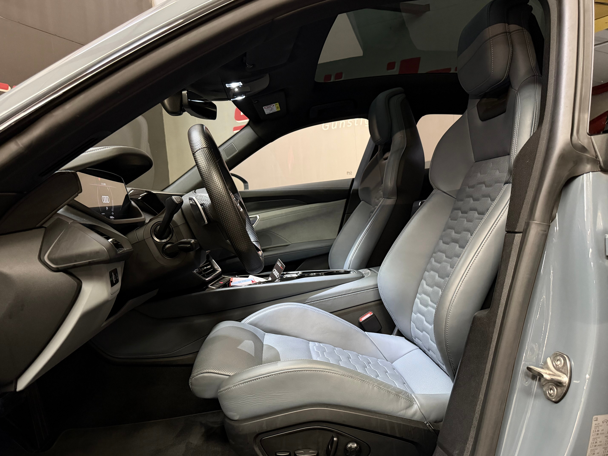 listing desktop thumbnail image 10