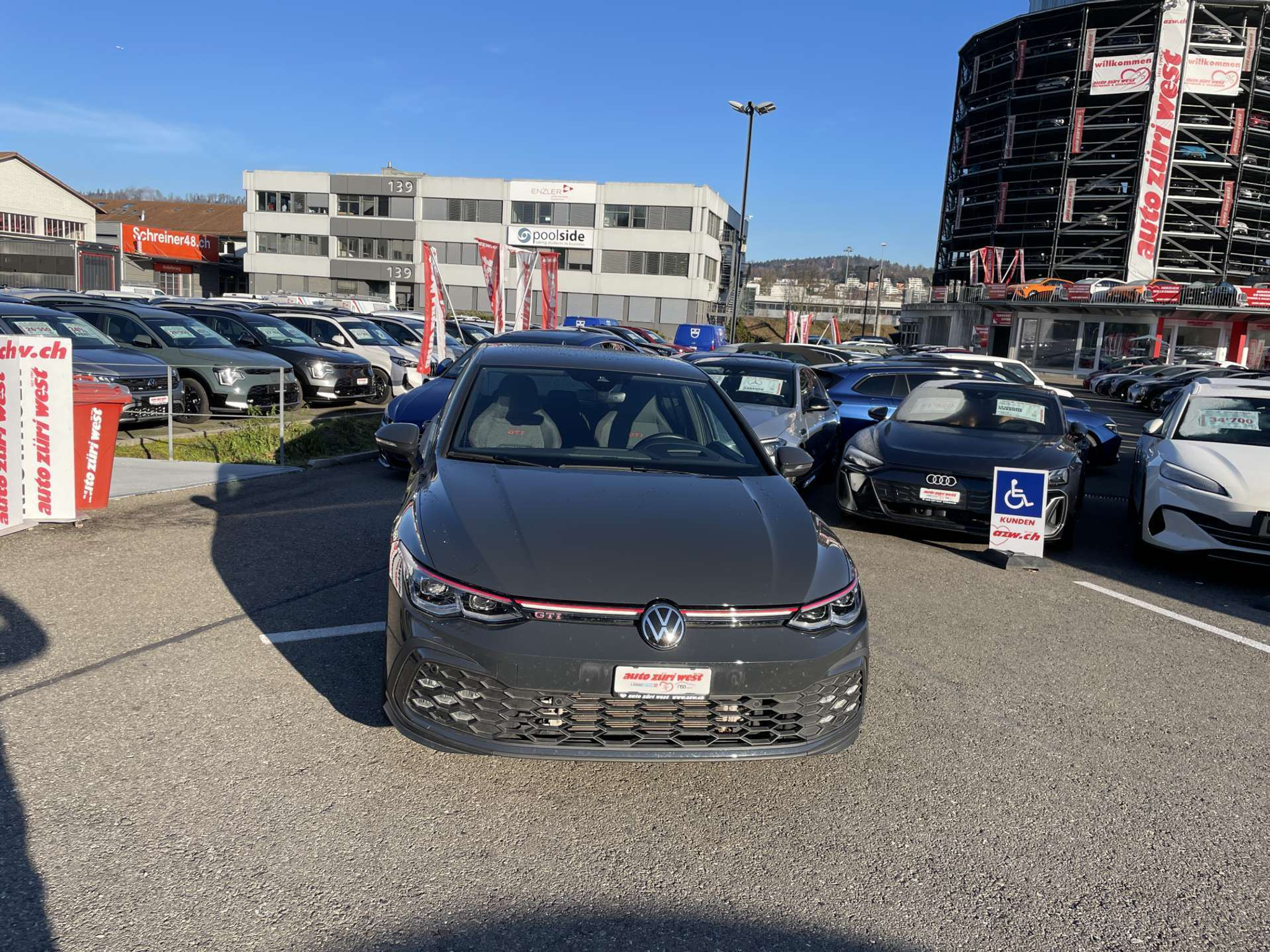 listing desktop thumbnail image 13