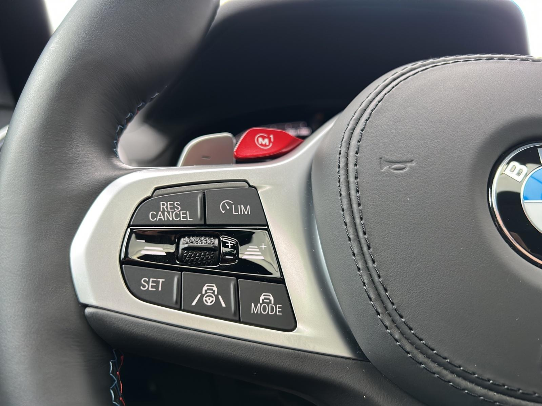 listing desktop thumbnail image 16