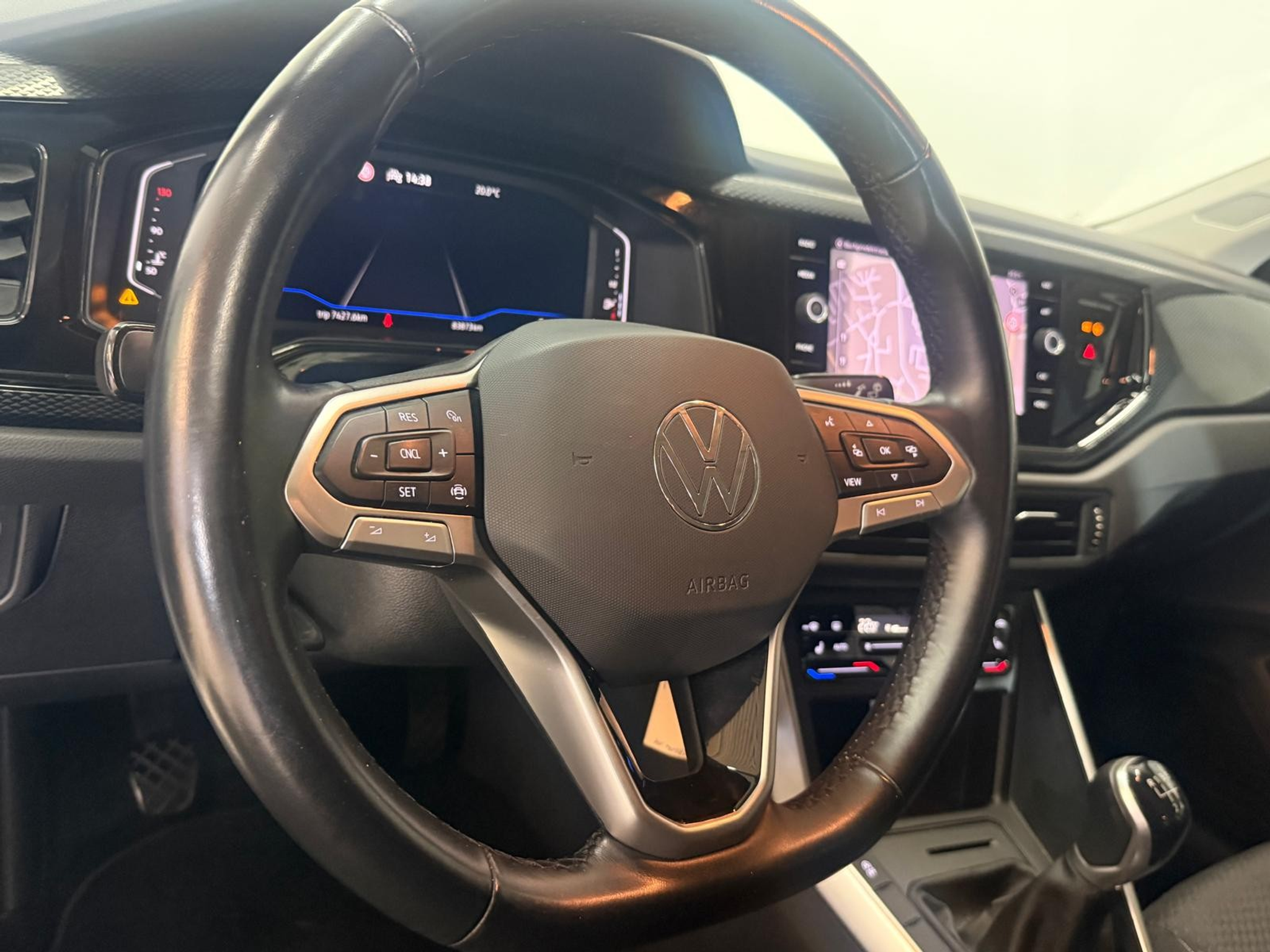 listing desktop thumbnail image 6