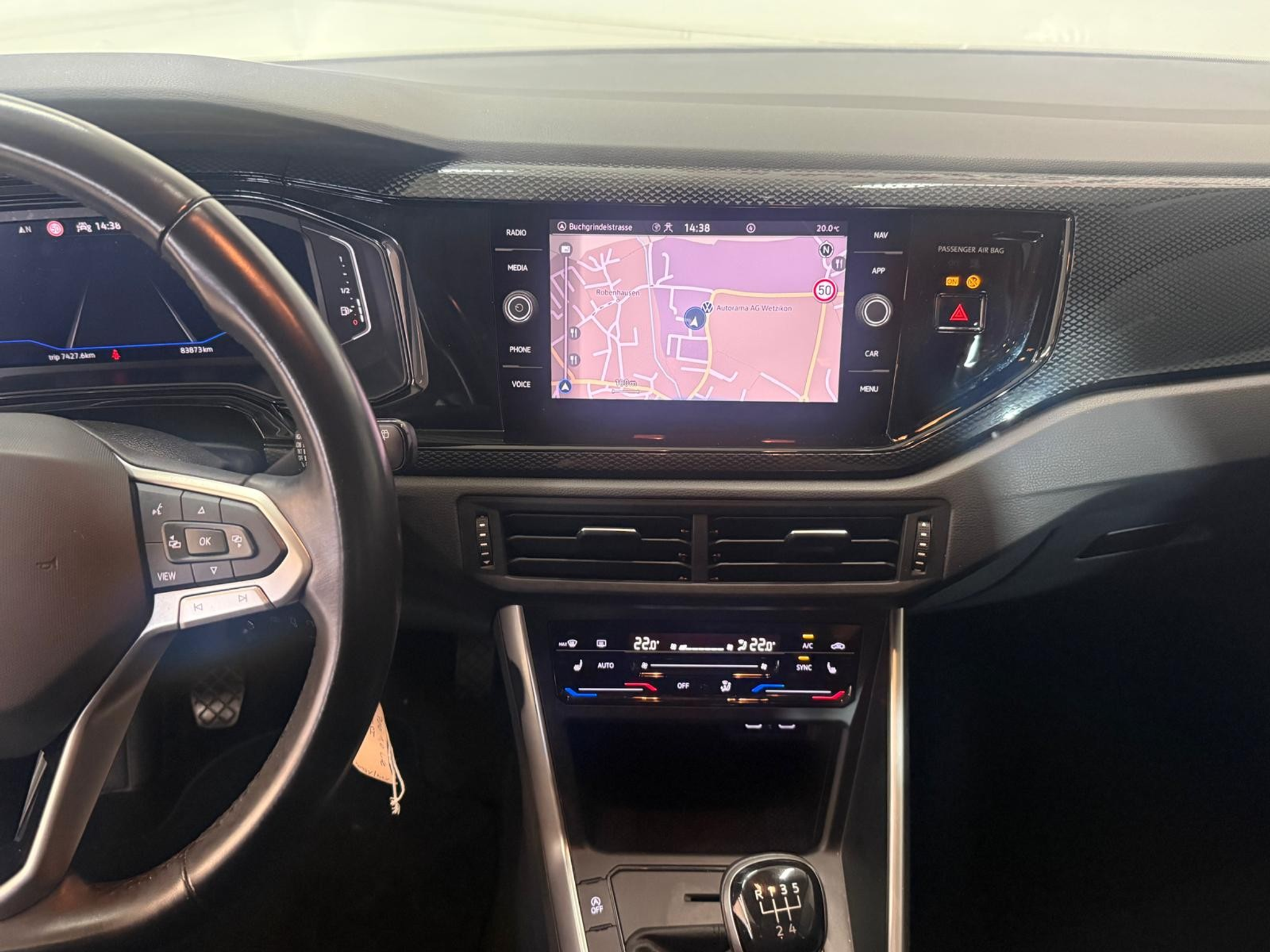 listing desktop thumbnail image 7