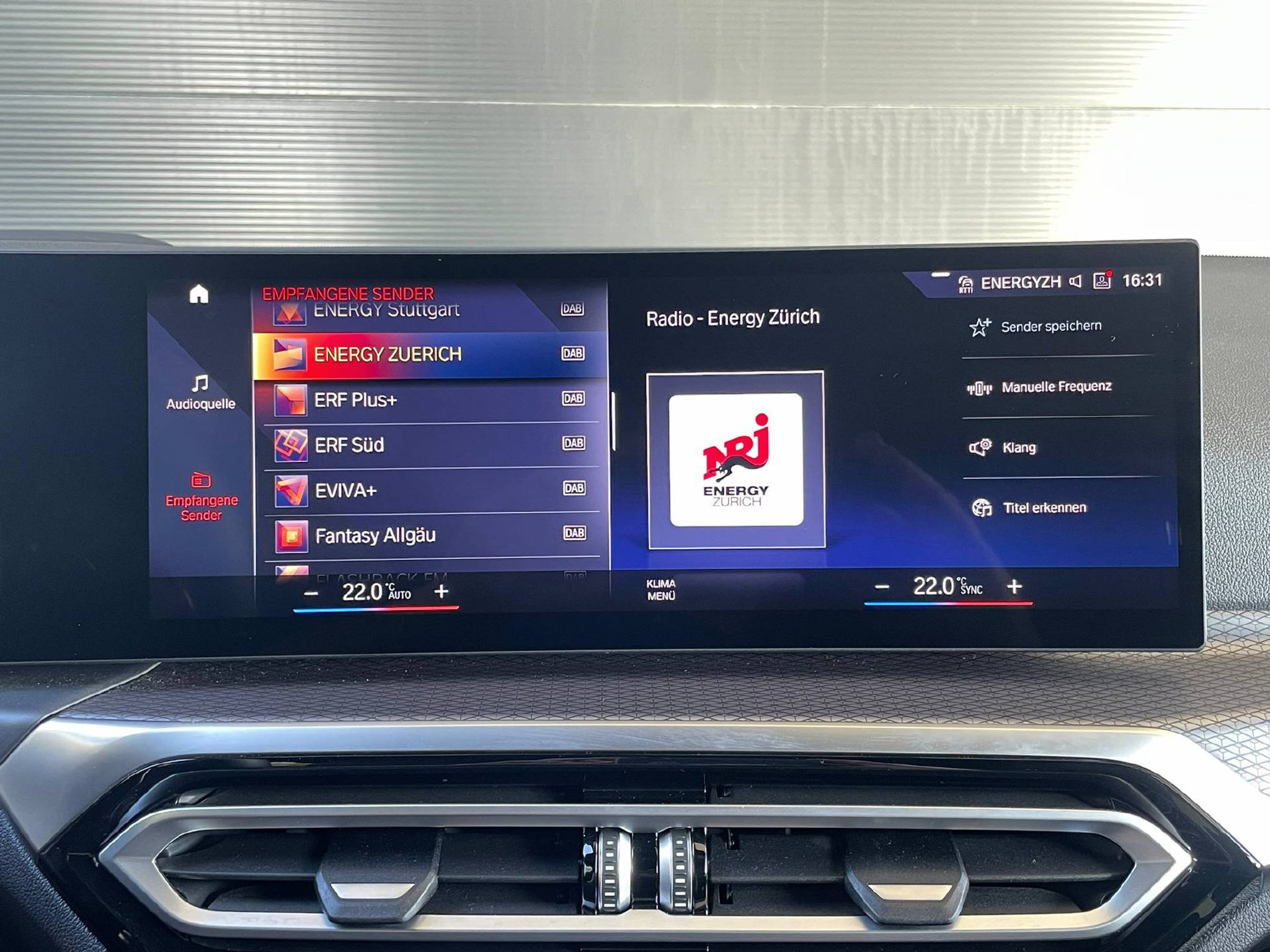 listing desktop thumbnail image 14