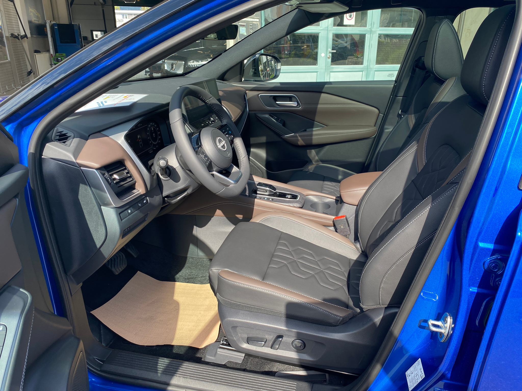 listing desktop thumbnail image 10