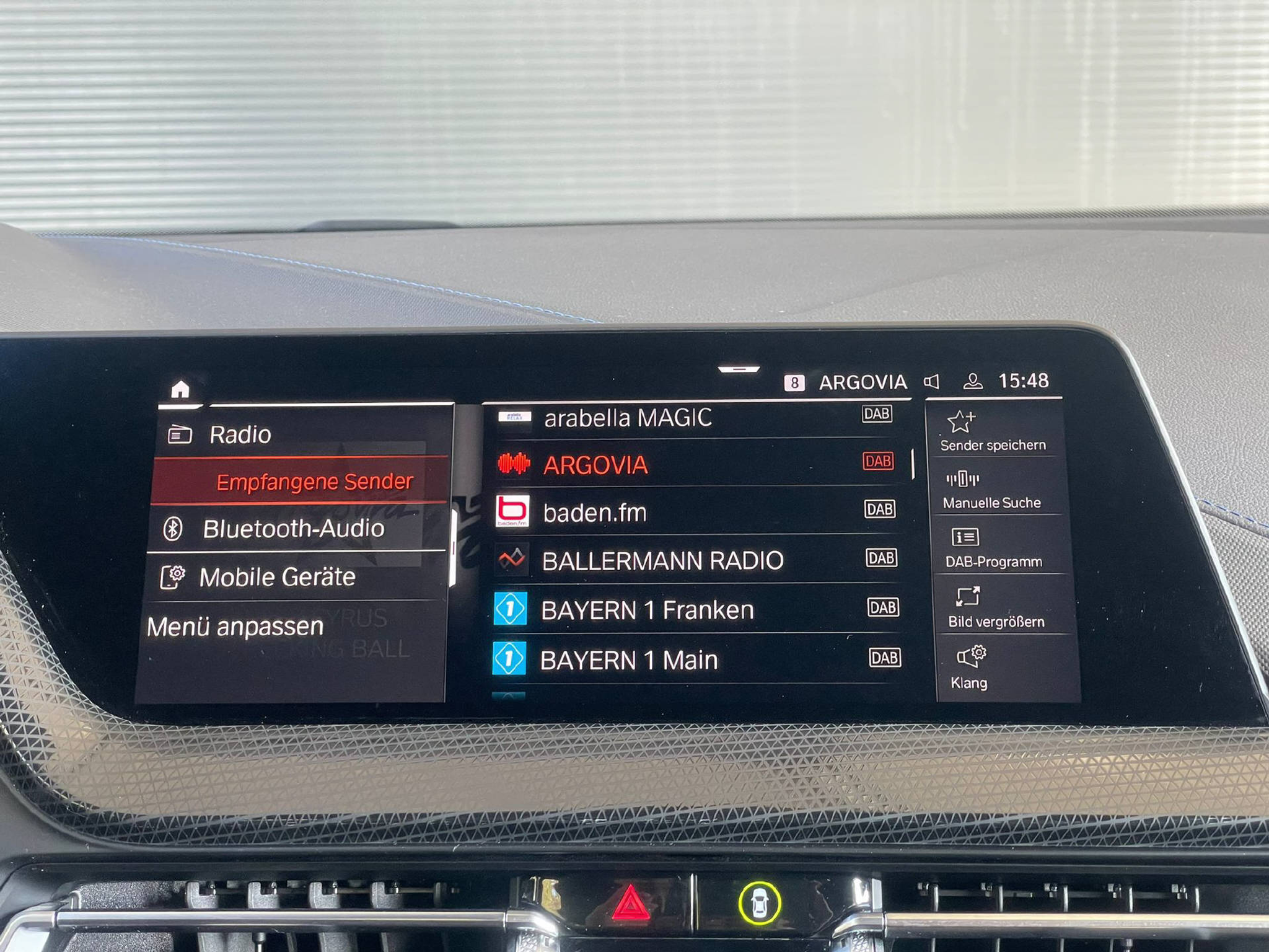 listing desktop thumbnail image 15