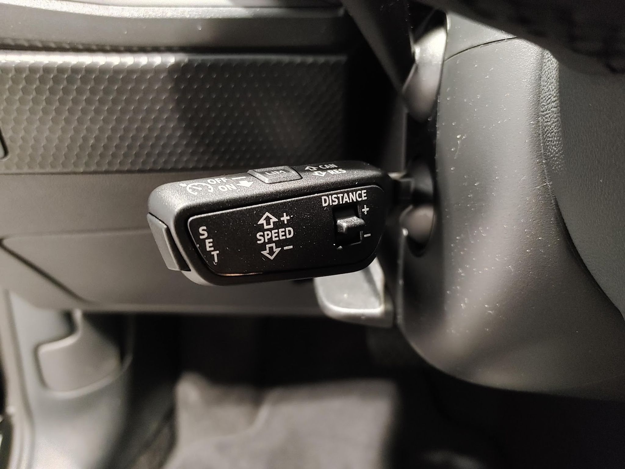 listing desktop thumbnail image 8