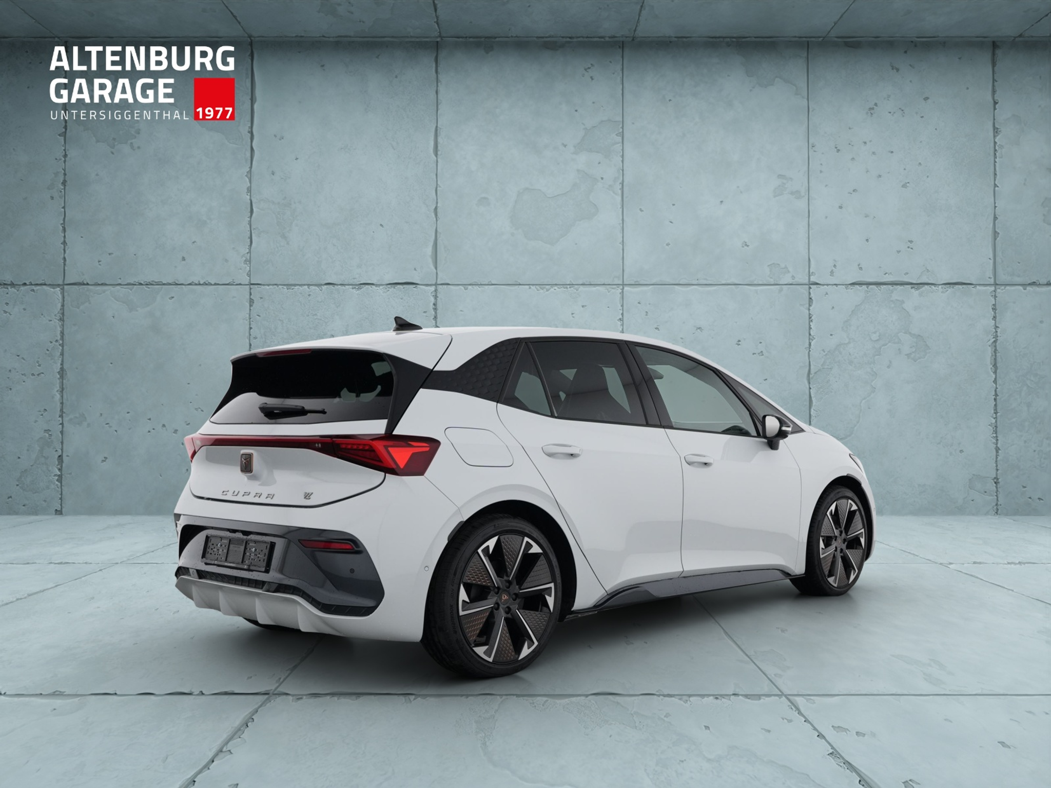 listing desktop thumbnail image 3