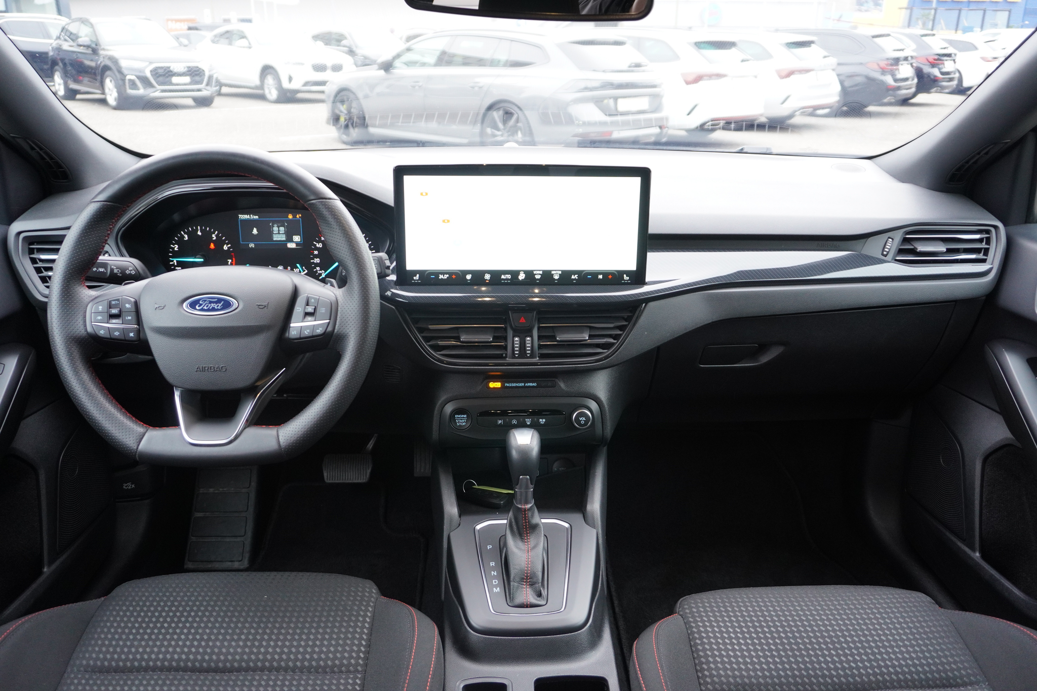 listing desktop thumbnail image 12