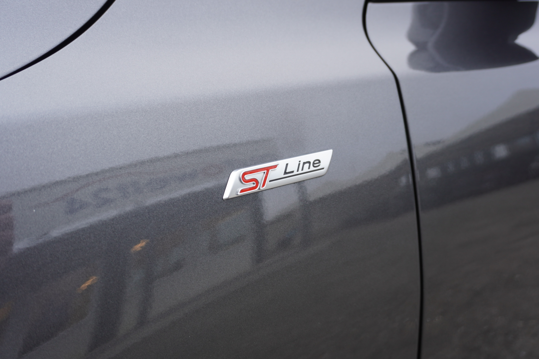 listing desktop thumbnail image 25