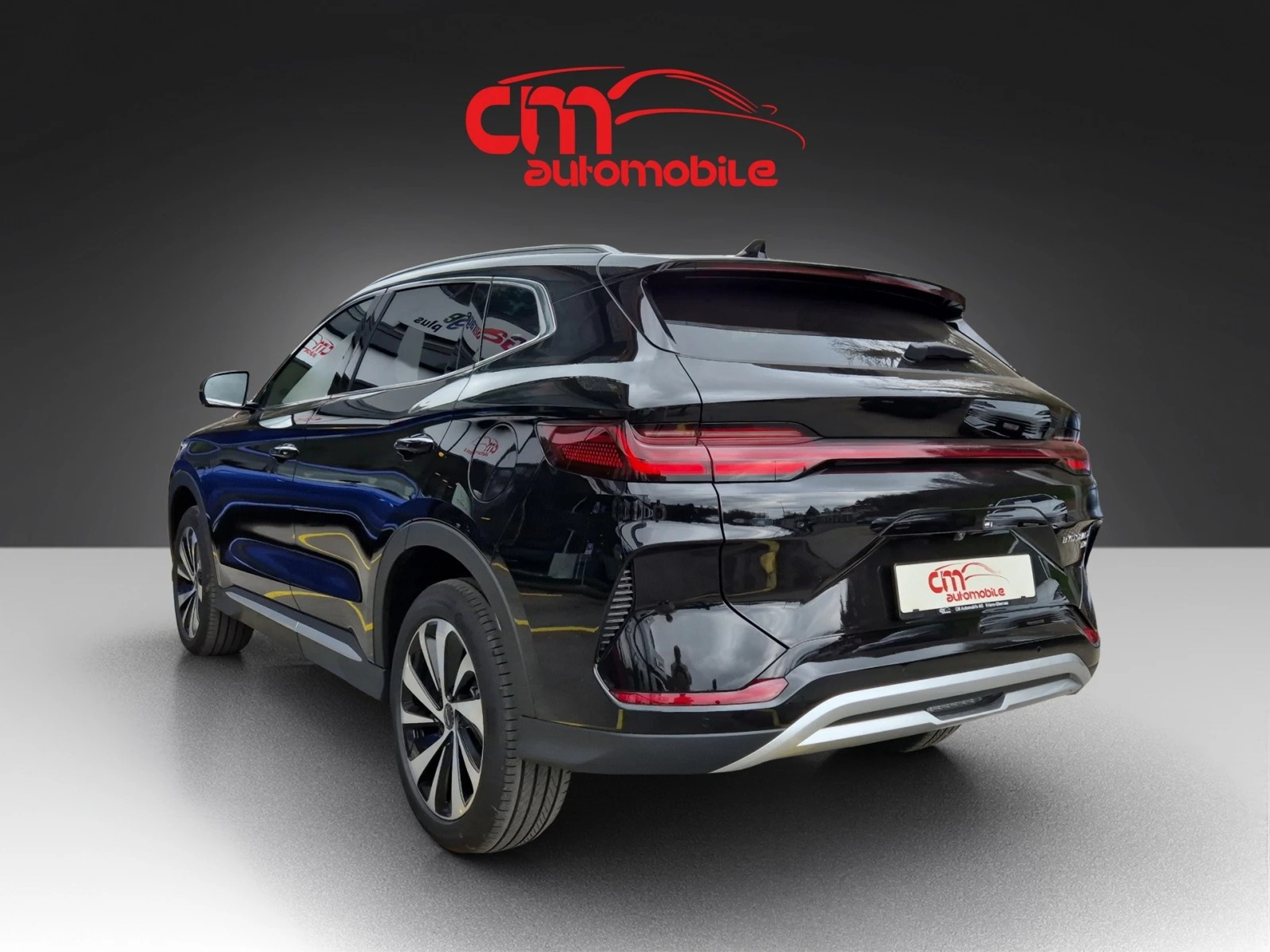 listing desktop thumbnail image 2