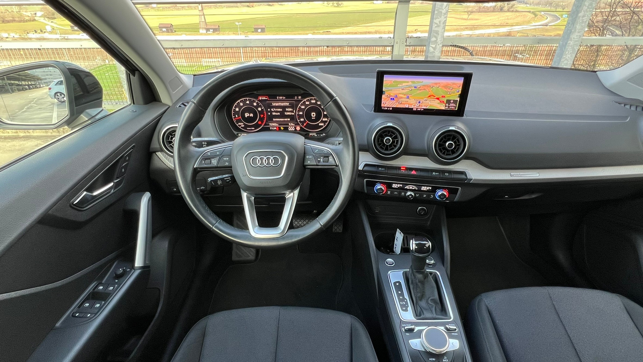 listing desktop thumbnail image 21