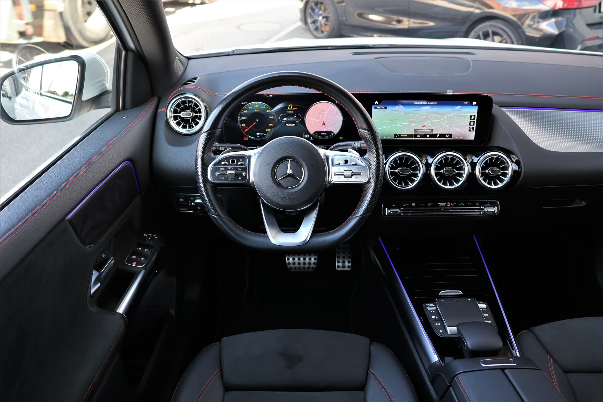 listing desktop thumbnail image 11