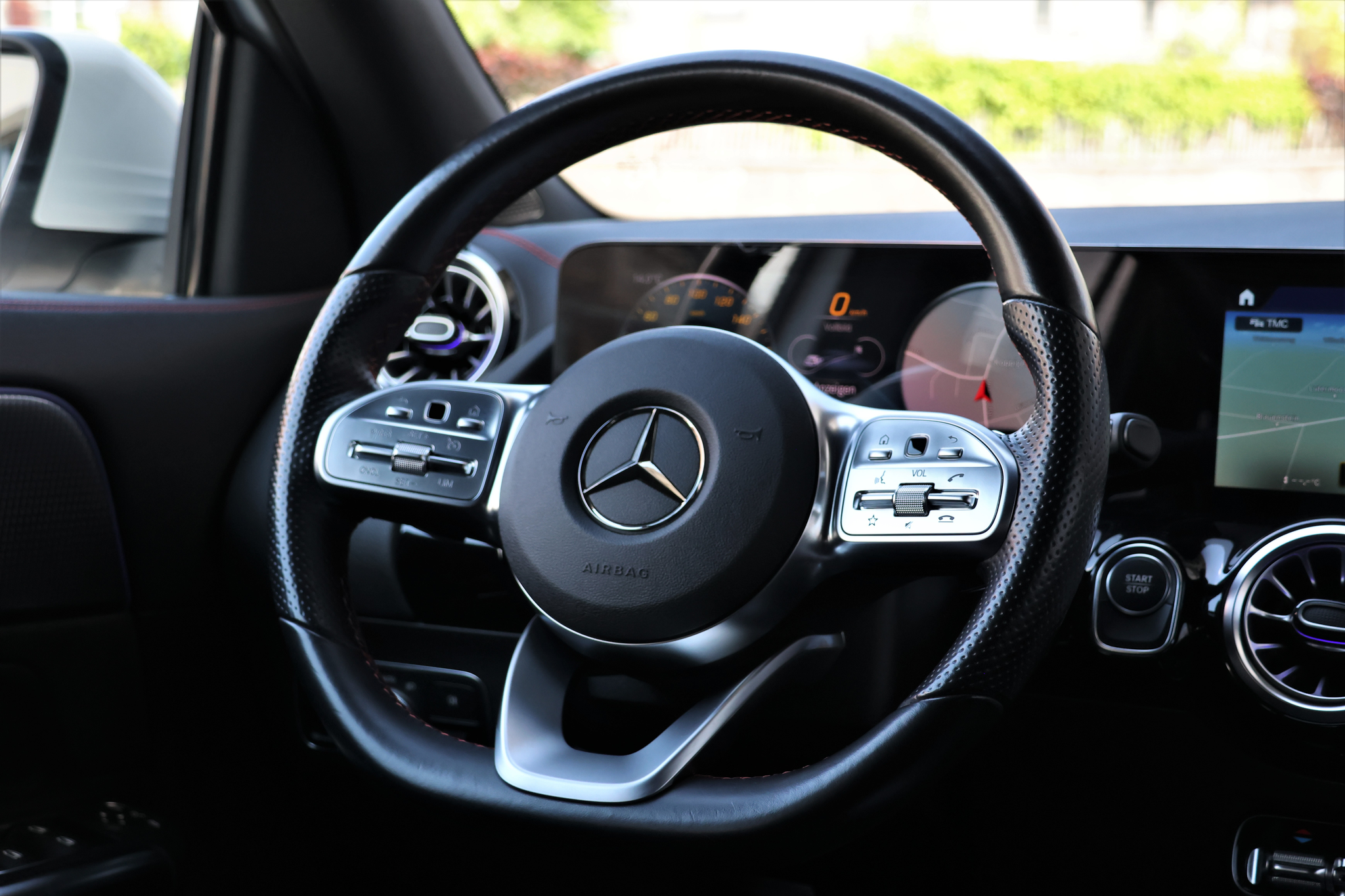 listing desktop thumbnail image 13