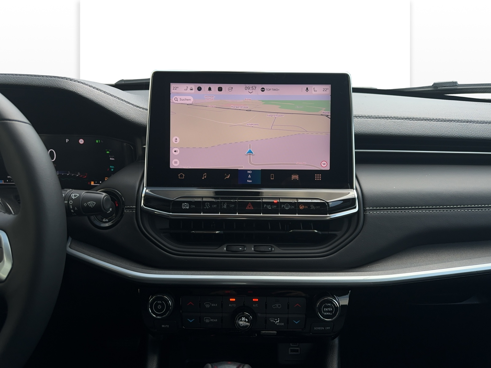 listing desktop thumbnail image 9