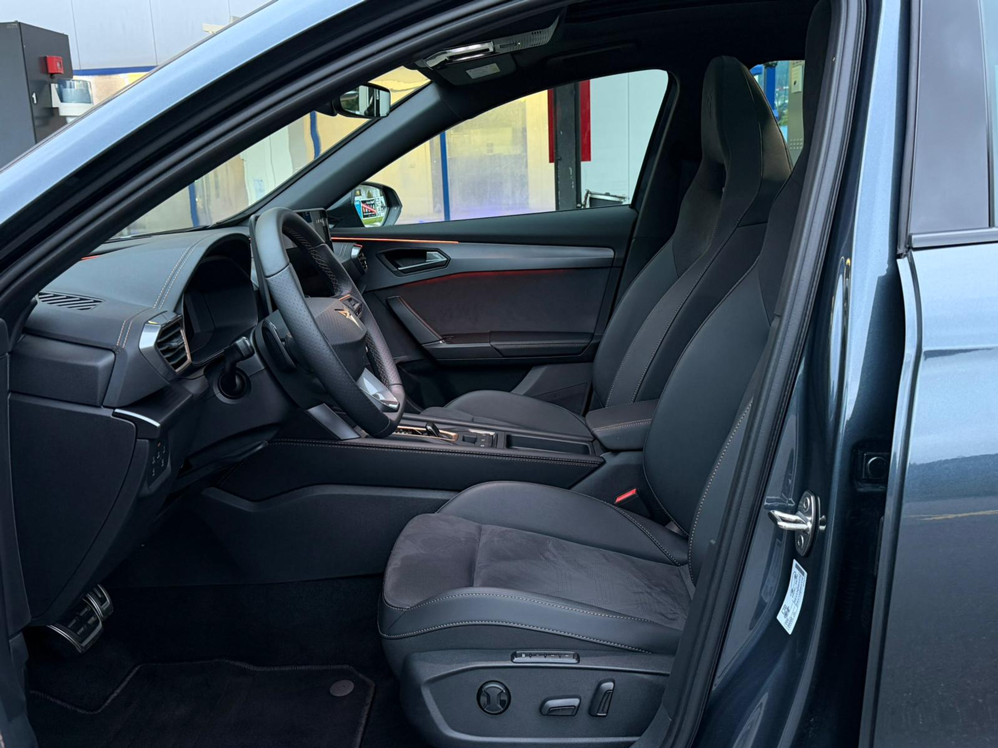 listing desktop thumbnail image 10