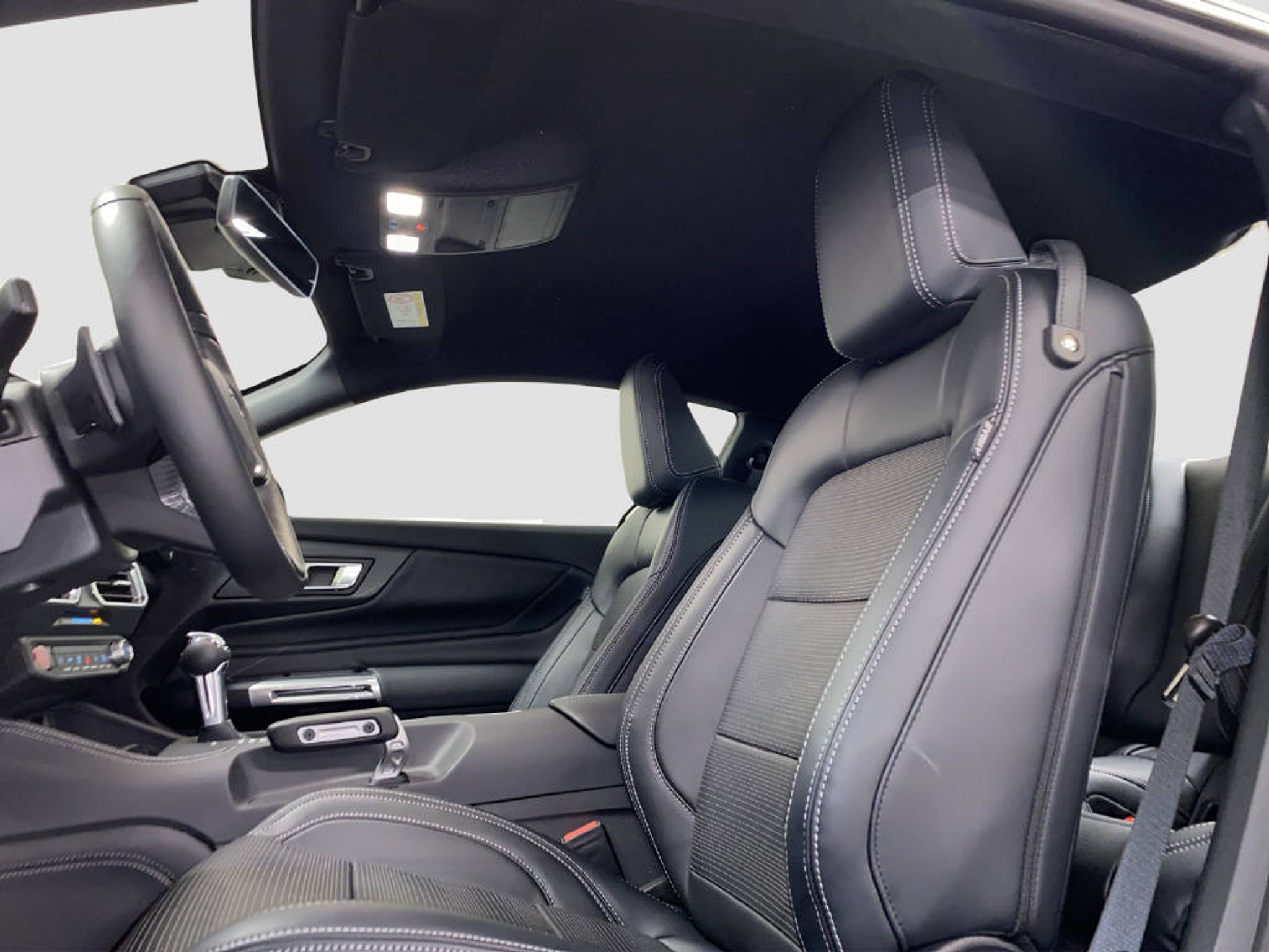 listing desktop thumbnail image 6