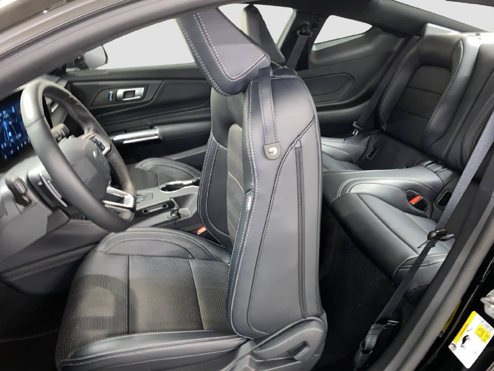 listing desktop thumbnail image 12