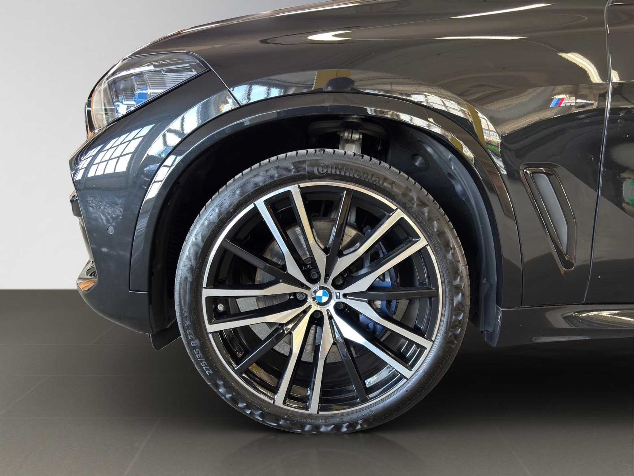 listing desktop thumbnail image 2