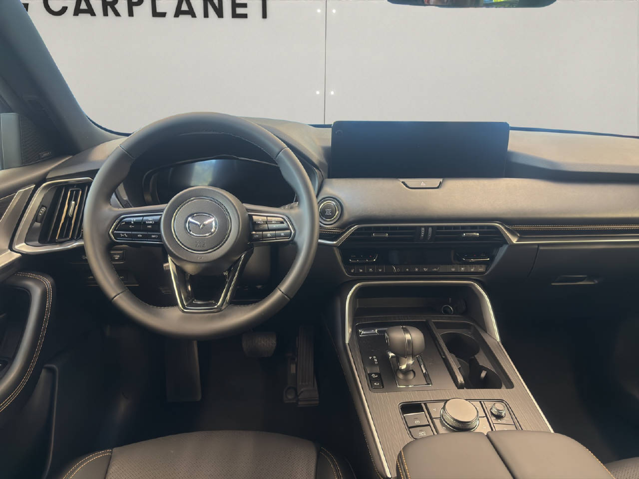 listing desktop thumbnail image 7