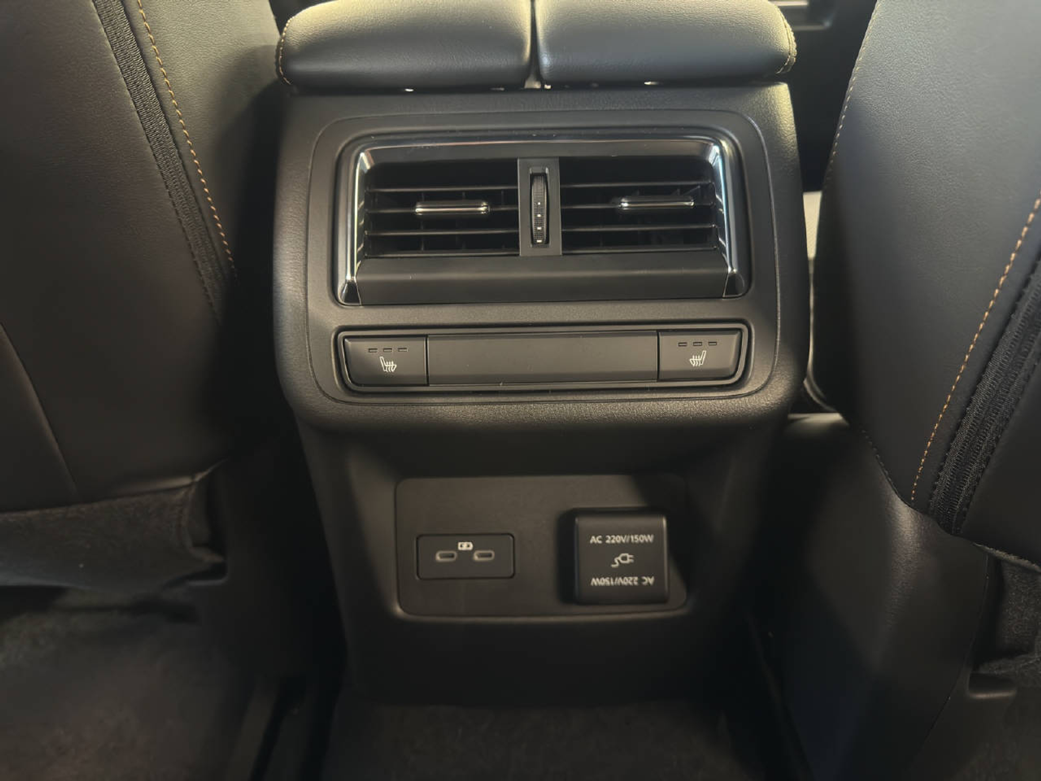 listing desktop thumbnail image 15