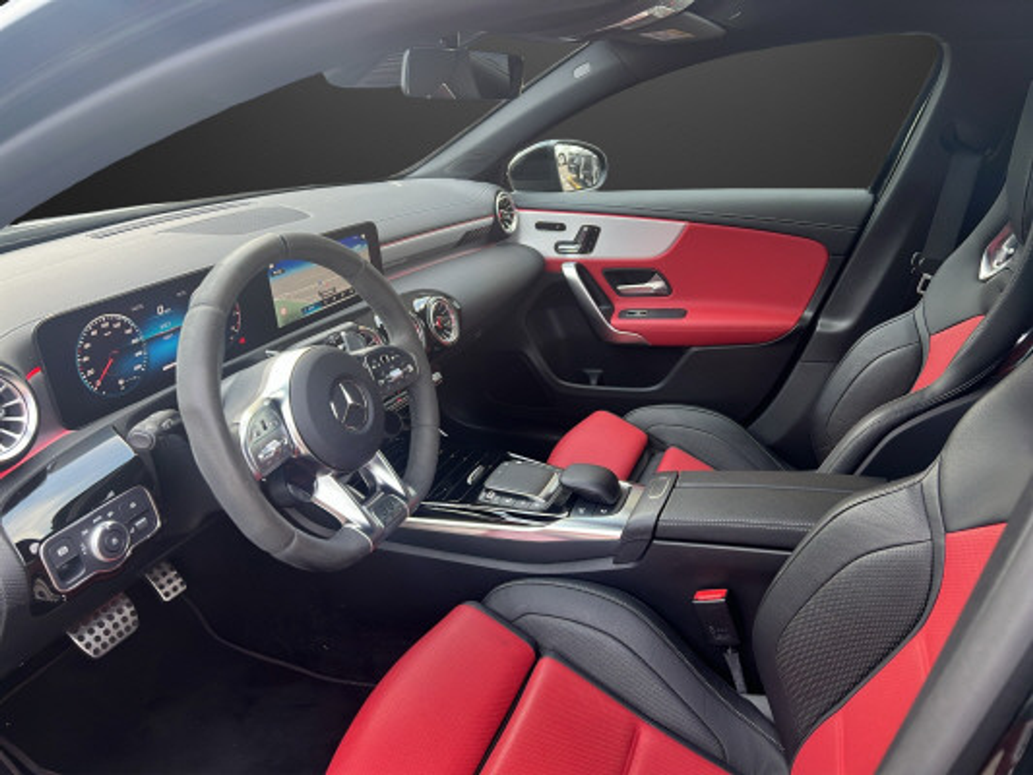 listing desktop thumbnail image 5