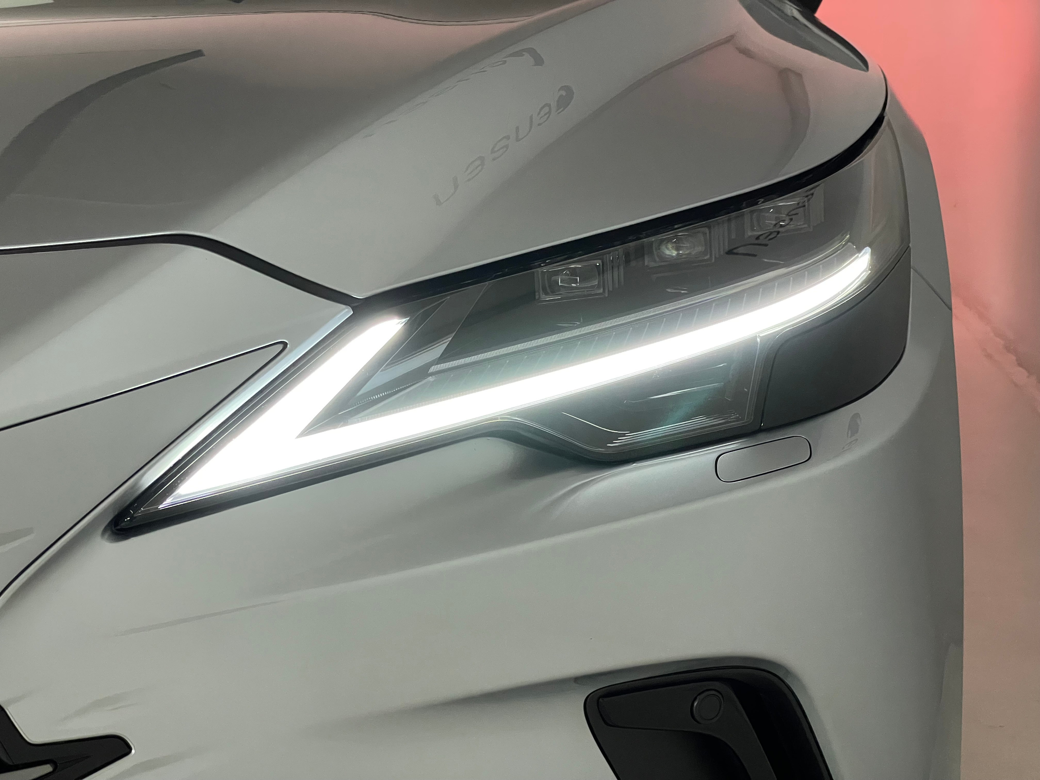 listing desktop thumbnail image 15