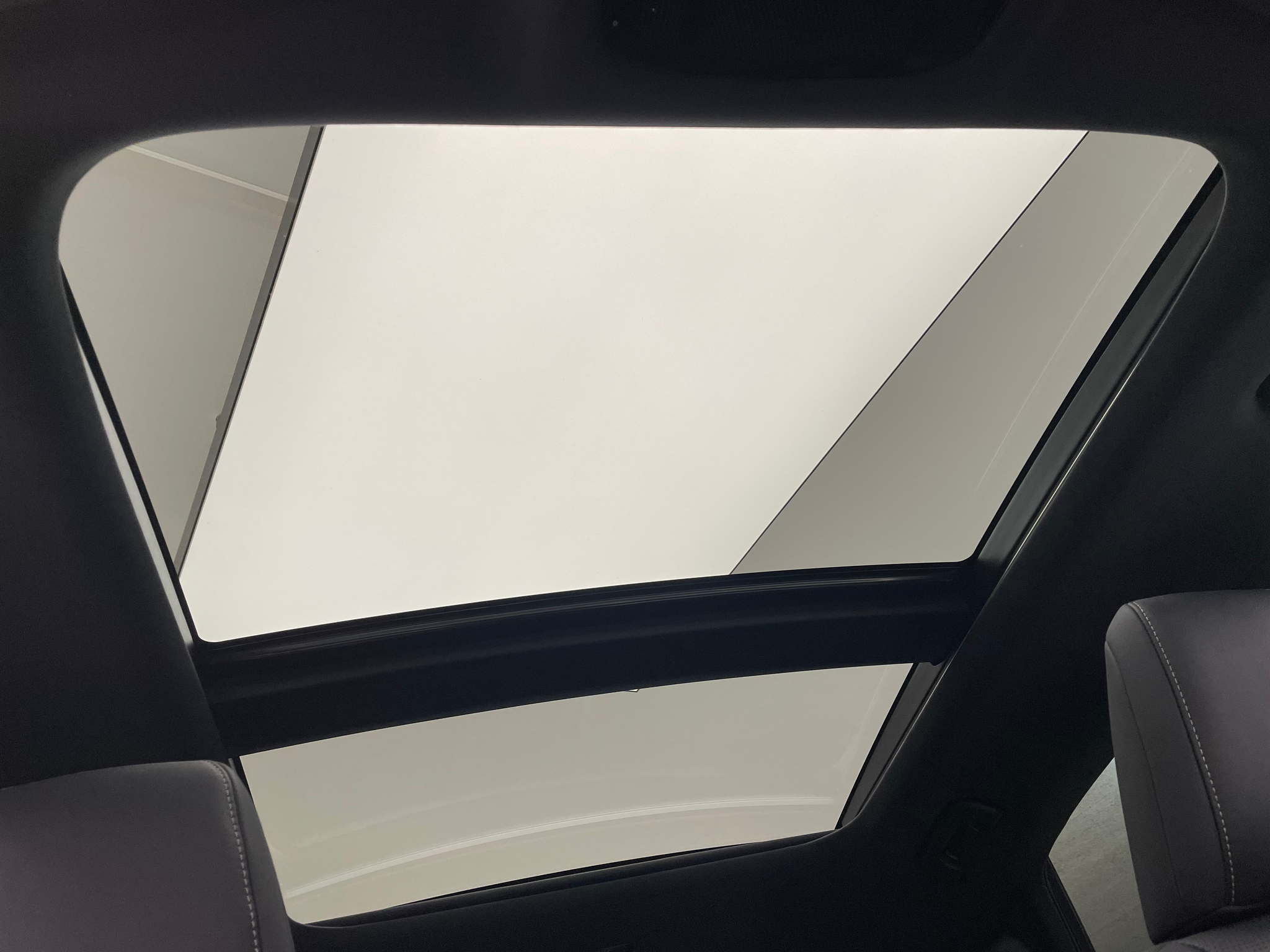 listing desktop thumbnail image 14