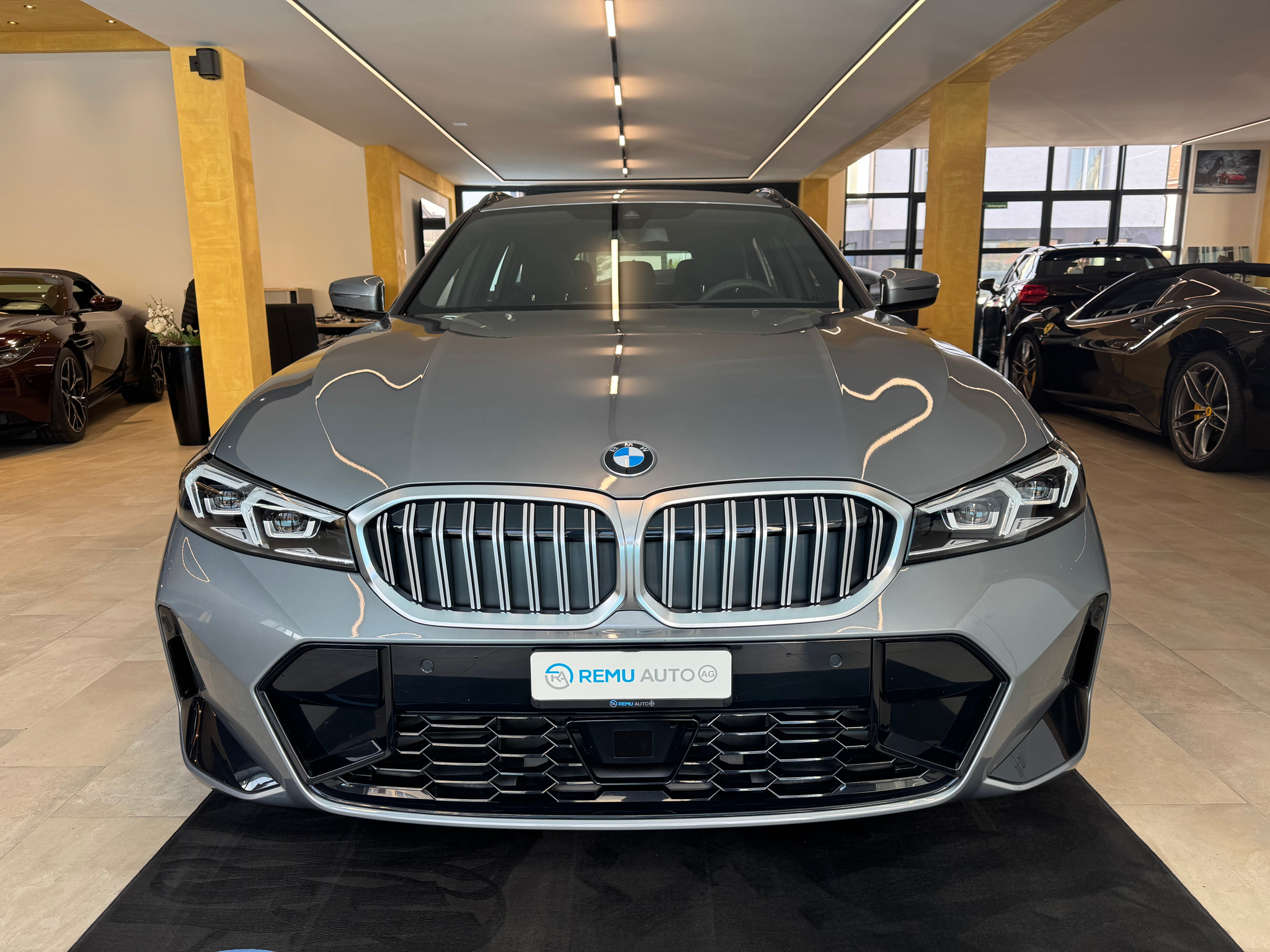 listing desktop thumbnail image 8