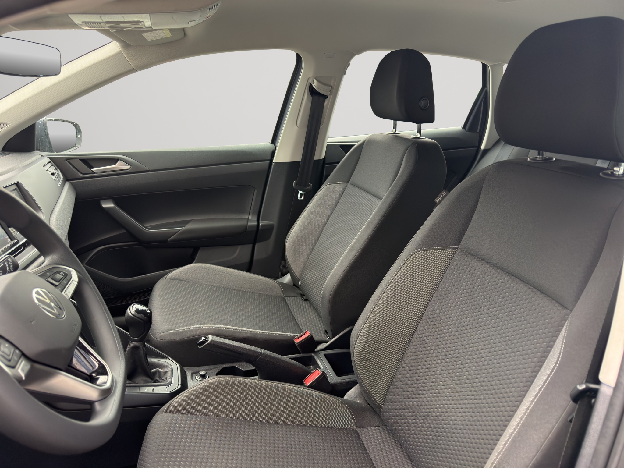 listing desktop thumbnail image 12