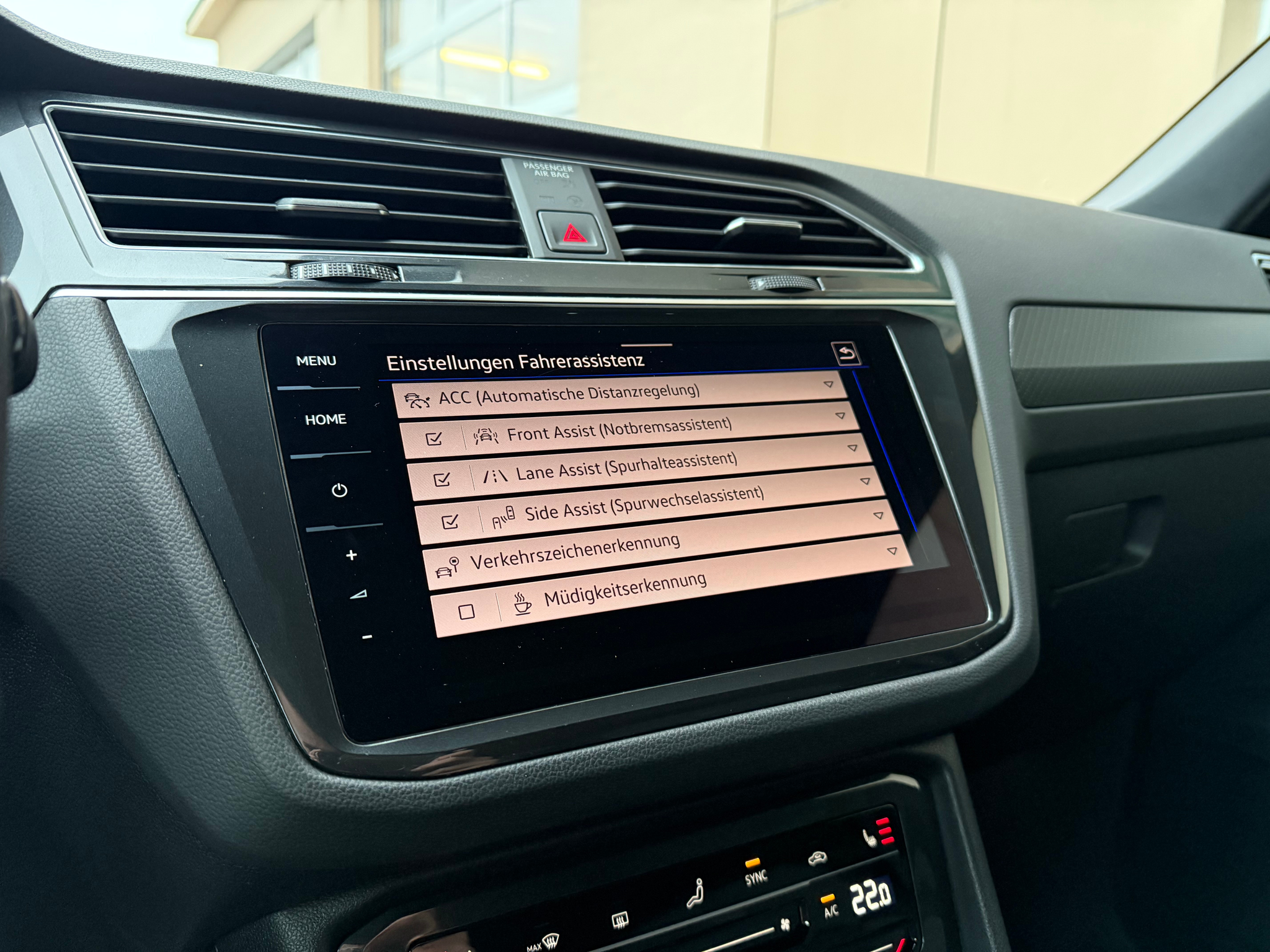listing desktop thumbnail image 20