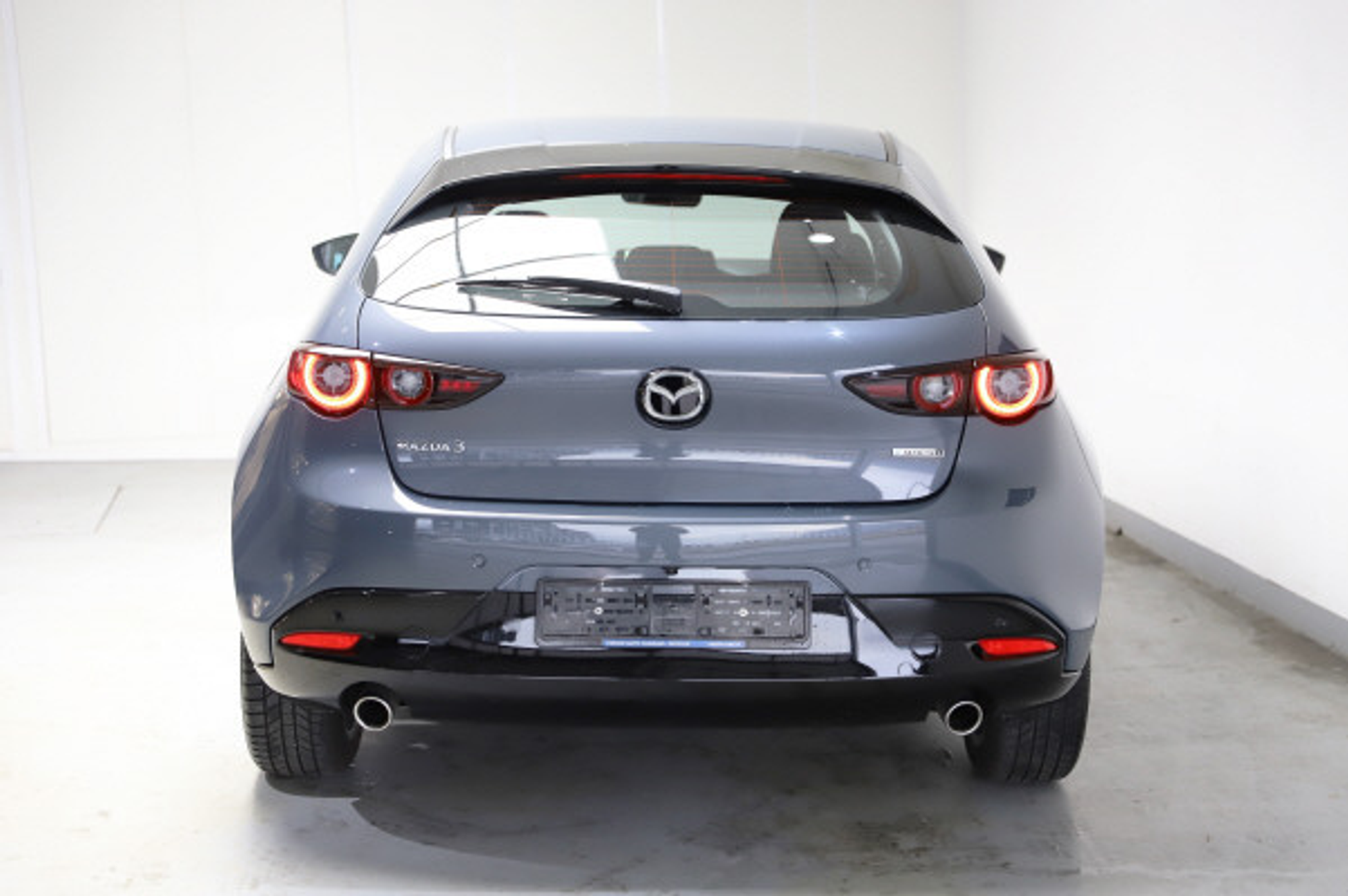 listing desktop thumbnail image 5